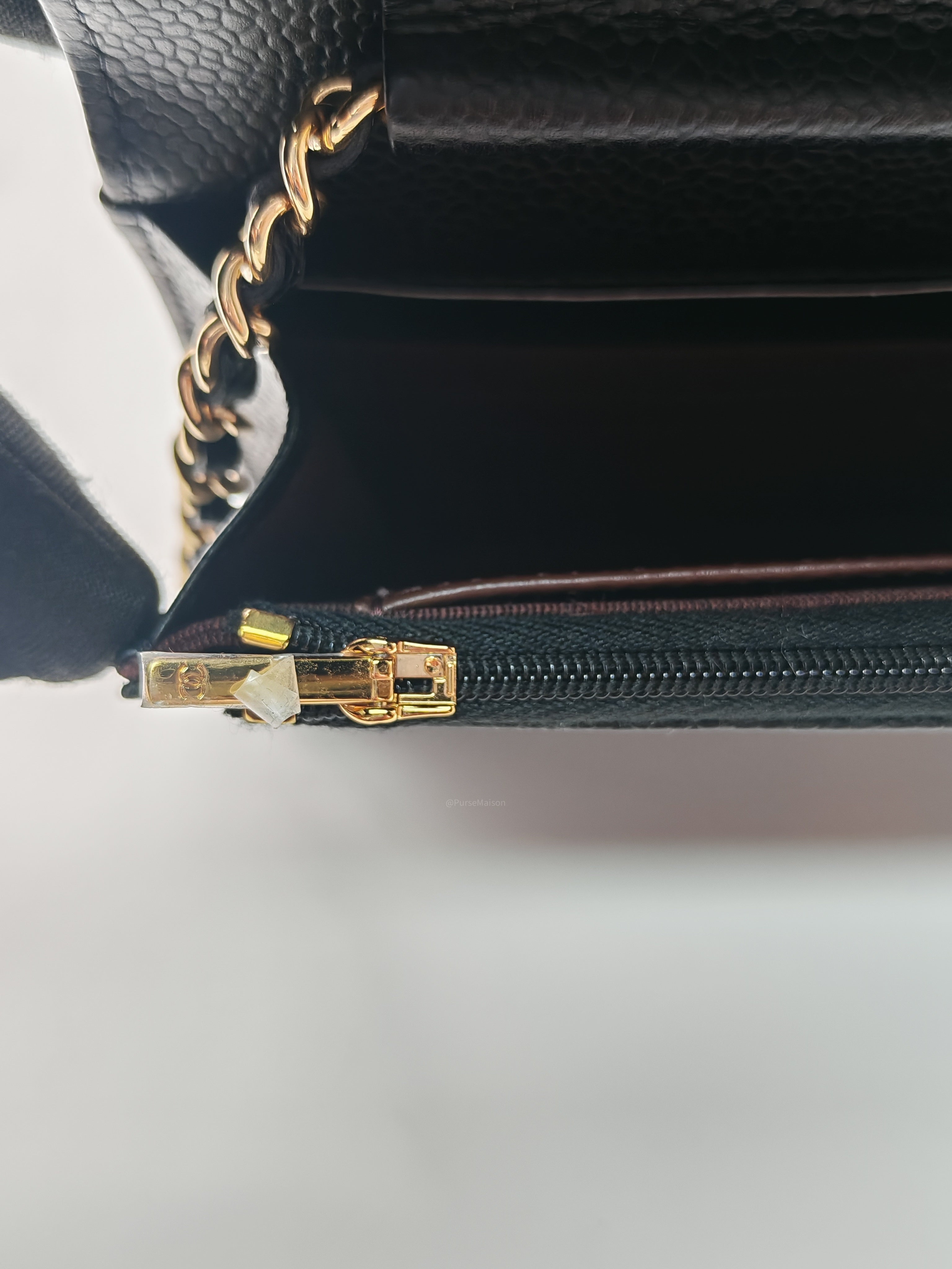 Chanel Classic Wallet on Chain (WOC) in Black Caviar Leather in Gold Hardware Microchip (HK****3L)