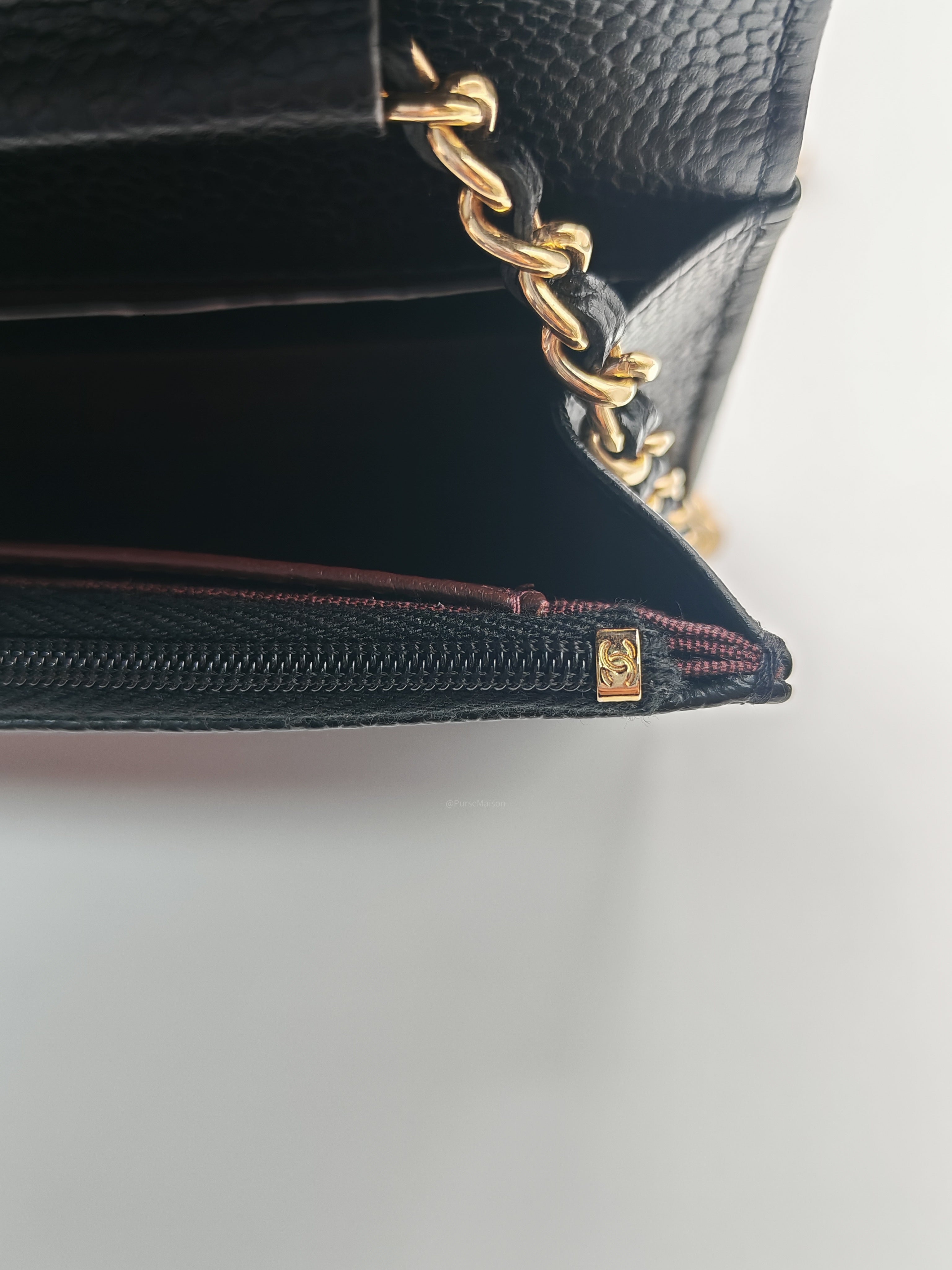 Chanel Classic Wallet on Chain (WOC) in Black Caviar Leather in Gold Hardware Microchip (HK****3L)