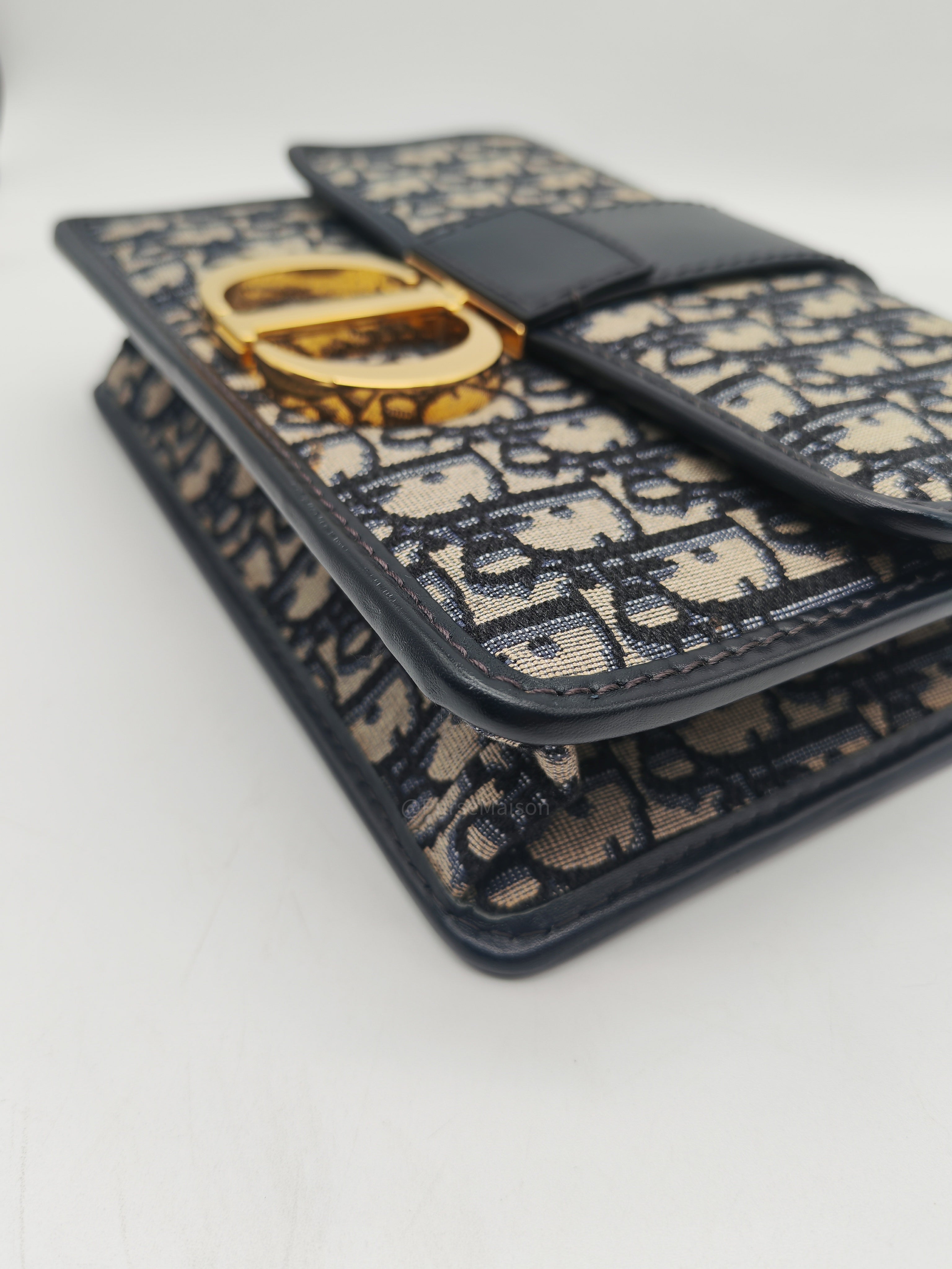 Christian Dior 30 Montaigne Bag in BLue Dior Oblique Jacquard Canvas and Gold Hardware
