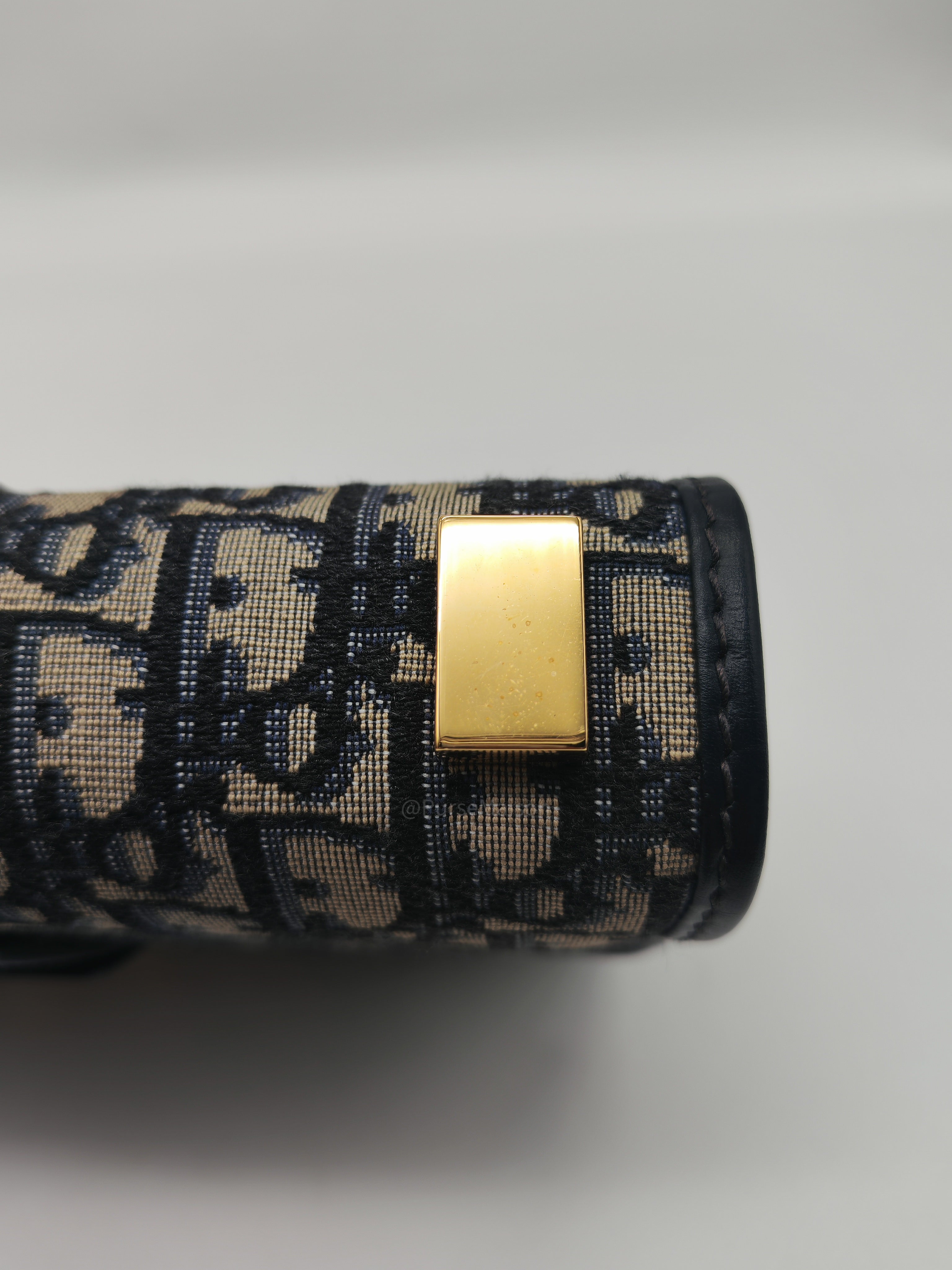 Christian Dior 30 Montaigne Bag in BLue Dior Oblique Jacquard Canvas and Gold Hardware