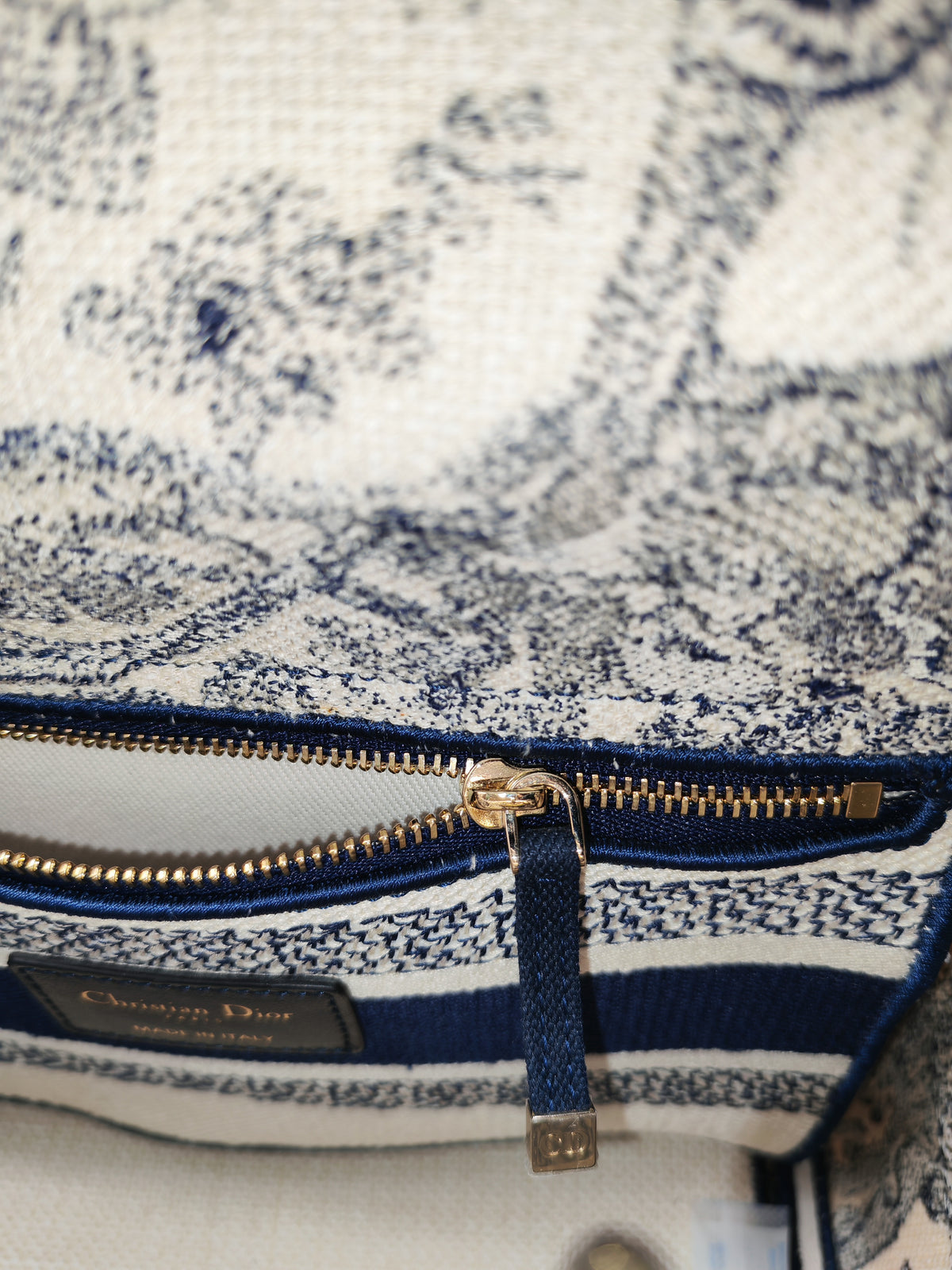 Christian Dior Lady D-Lite Medium in Toile De Jouy Embroidery Canvas and Light Gold Hardware