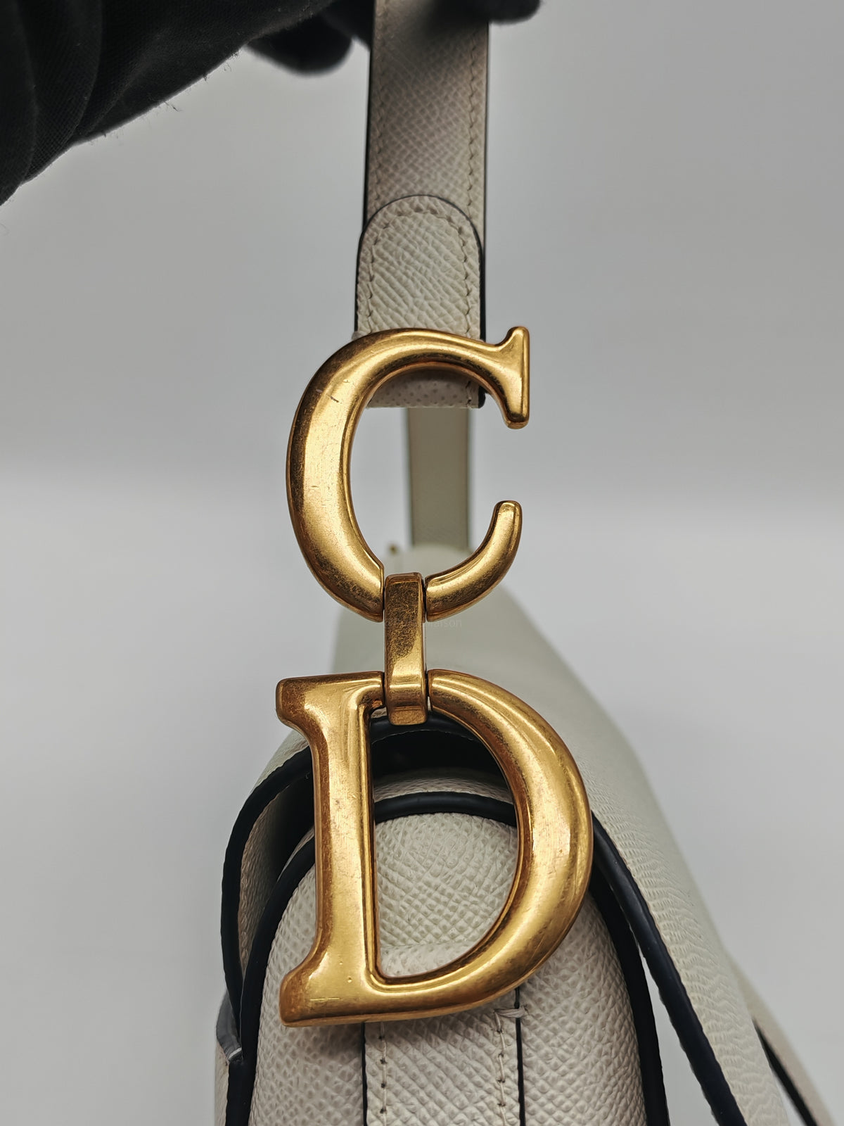 Christian Dior Saddle Bag Medium in White Grained Calfskin Leather and Aged Gold Hardware