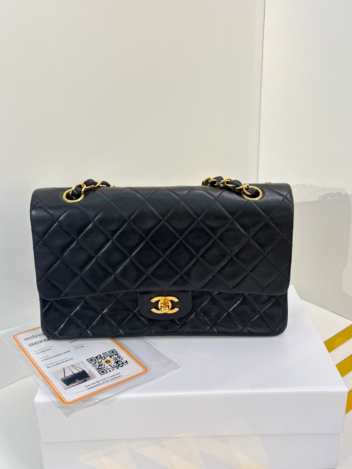 CDF Vintage Lambskin Leather Gold Hardware Series 4143966