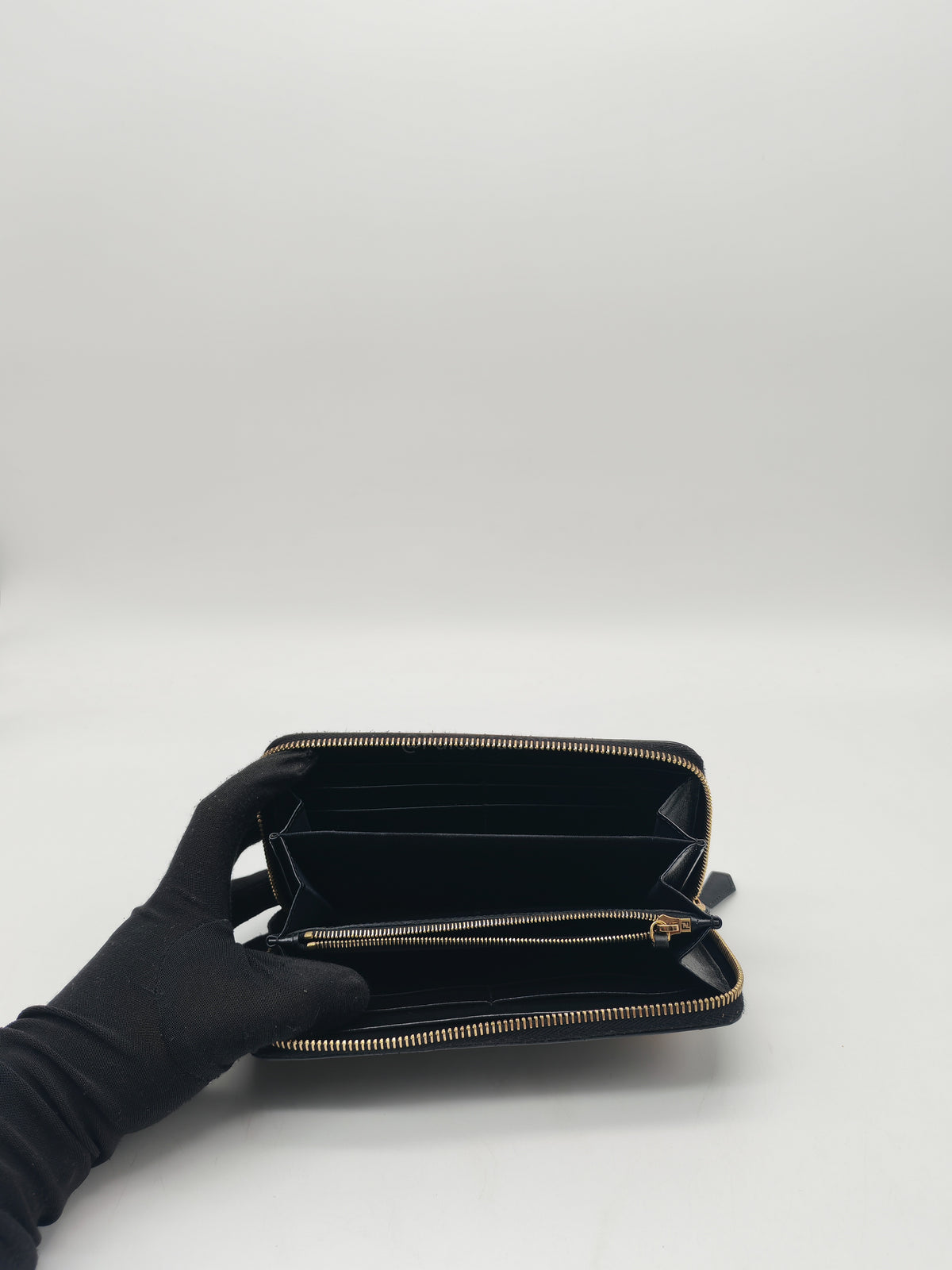 Fendi Bag Bugs Monster Eyes Zip-Around Wallet in Black Calfskin Leather and Gold Hardware