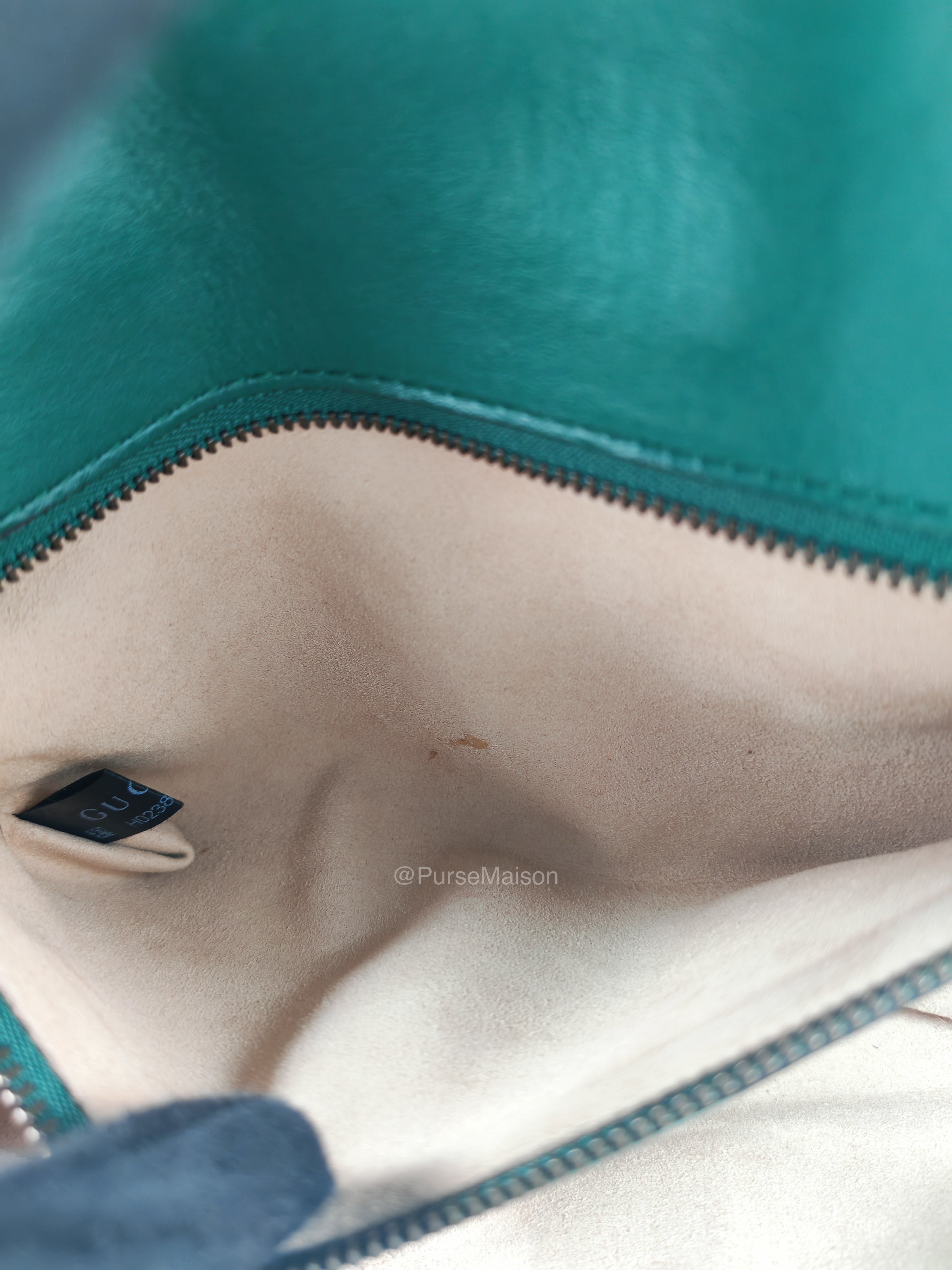 Gucci GG Marmont Shoulder Bag Small in Green Chevron Matelasse Calfskin Leather and Gold Hardware