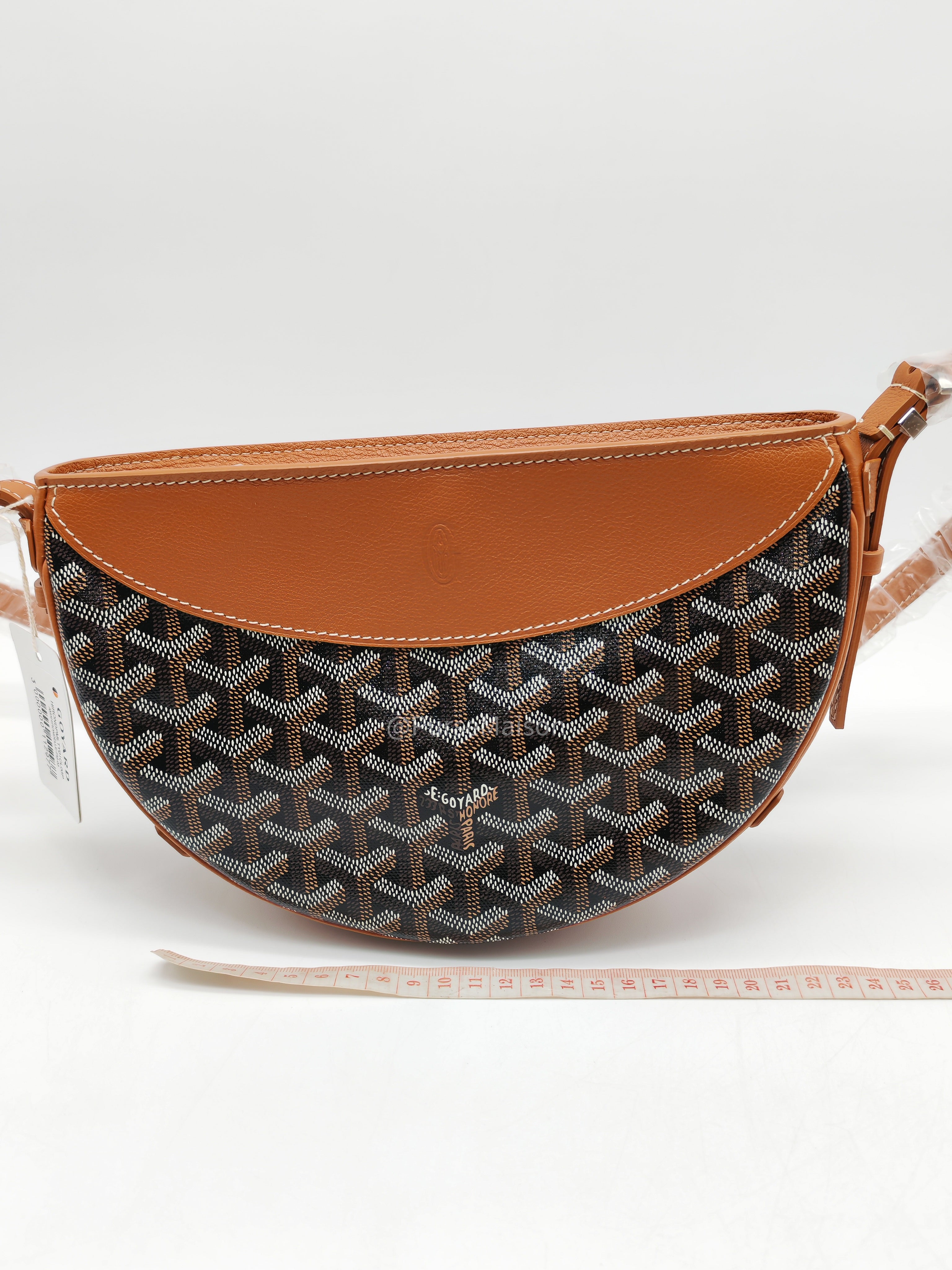 Goyard Hirondelle in Tan Goyardine Canvas Shoulder Bag
