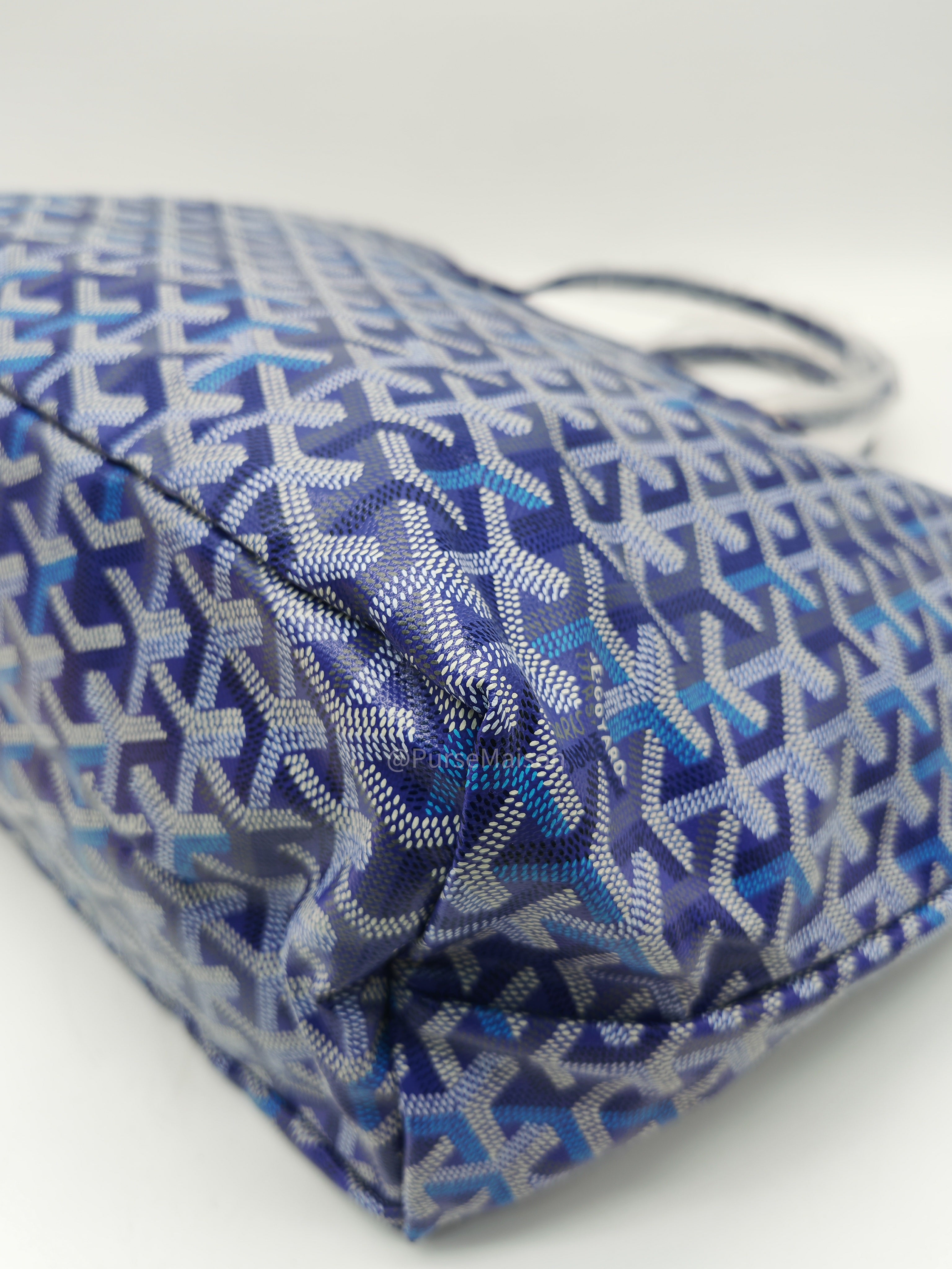 Goyard Saint Louis PM Tote Bag in Multicolored Blueberry Purple Canvas Limited Edition with Croc Universel Clip Charm