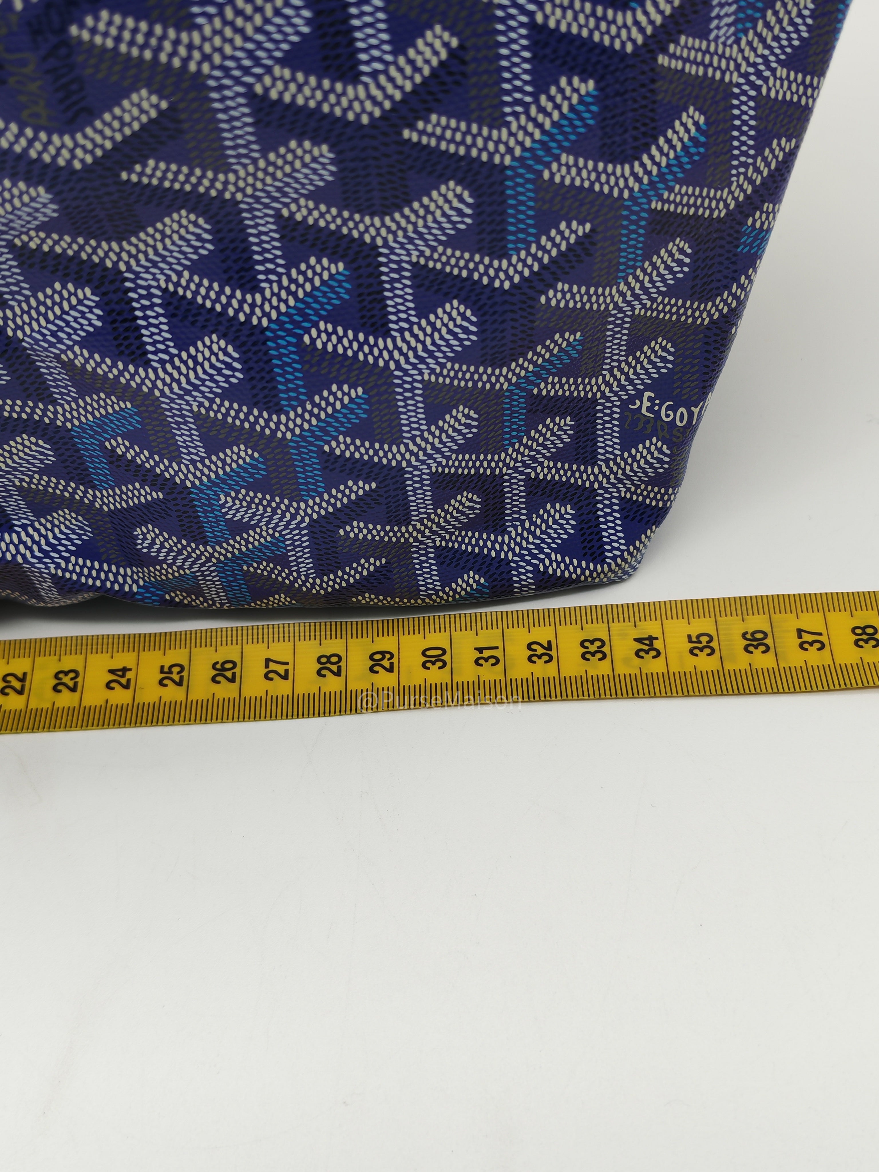 Goyard Saint Louis PM Tote Bag in Multicolored Blueberry Purple Canvas Limited Edition with Croc Universel Clip Charm