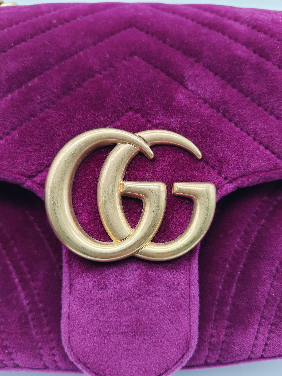 Gucci Velvet Matellase GG Marmont Shoulder Bag in Rich Purple Velvet Fabric and Aged Gold Hardware