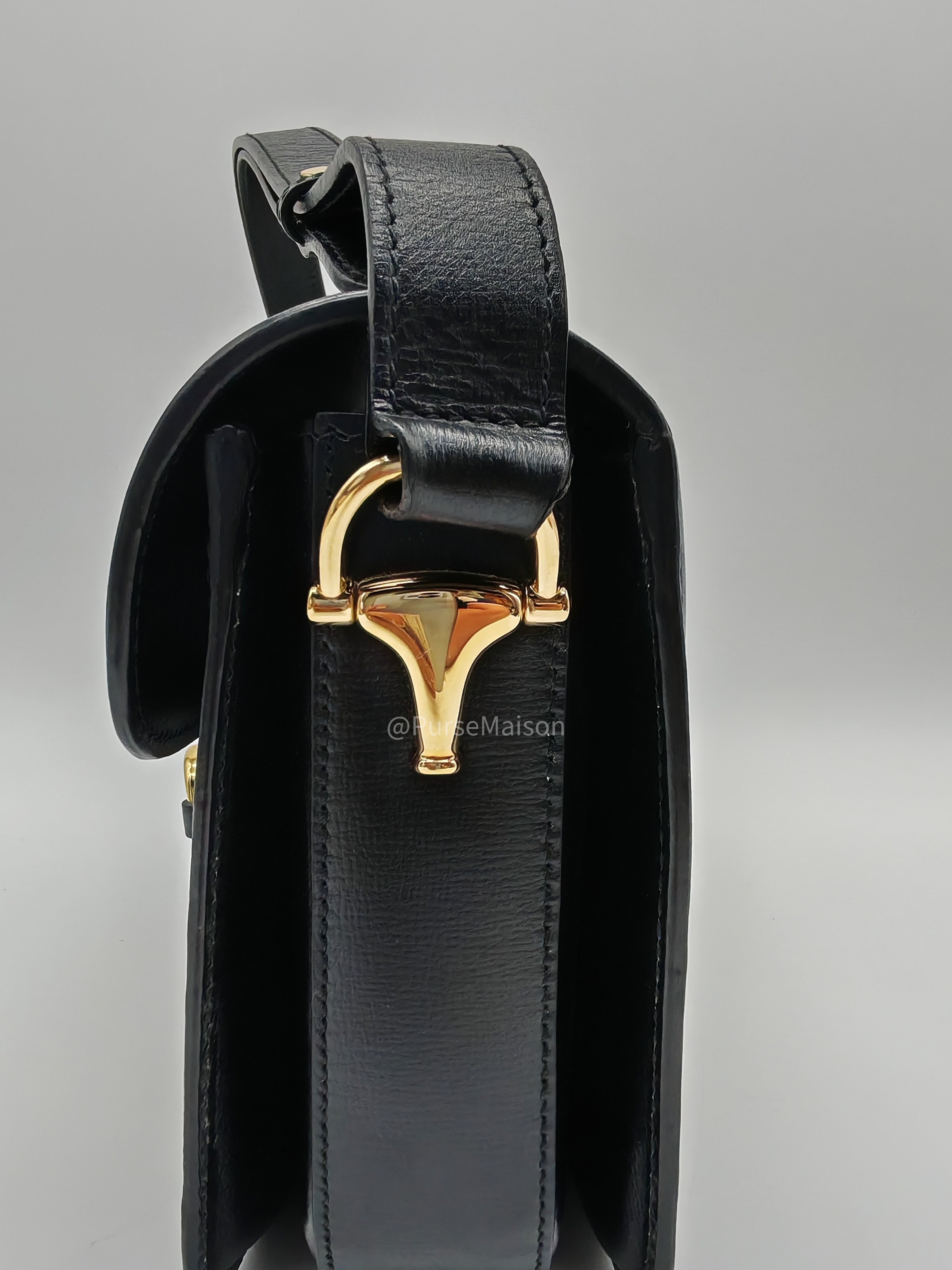 Gucci Horsebit 1955 Shoulder Bag Medium in Black Calfskin Leather