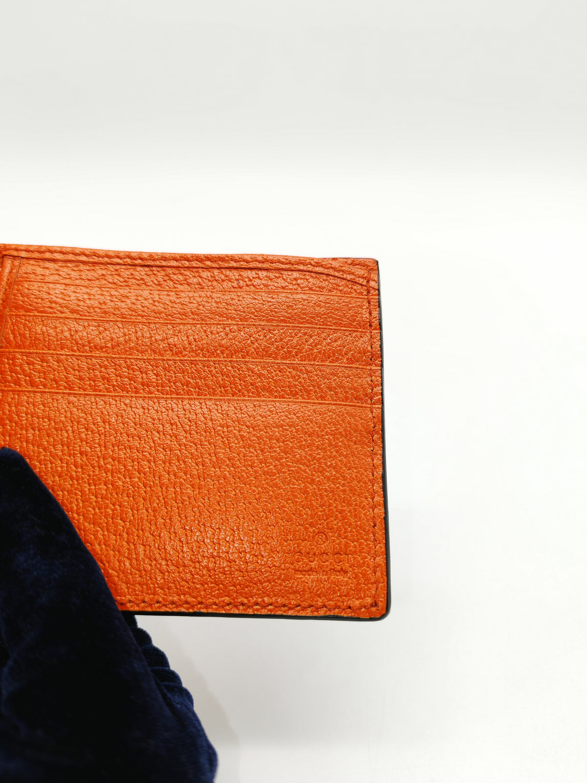 Gucci Bi-Fold Wallet in Orange Leather Signature Web