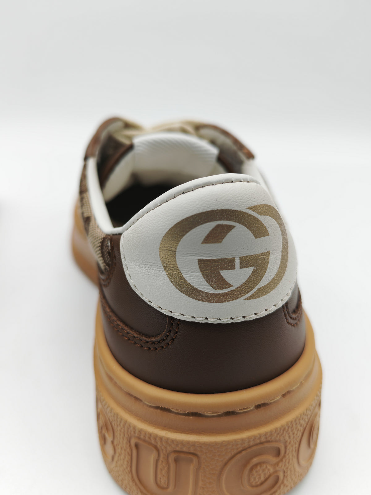 Gucci Women's GG Sneaker in Brown Leather and GG Supreme Canvas Size 35 EU (22.6 cm)