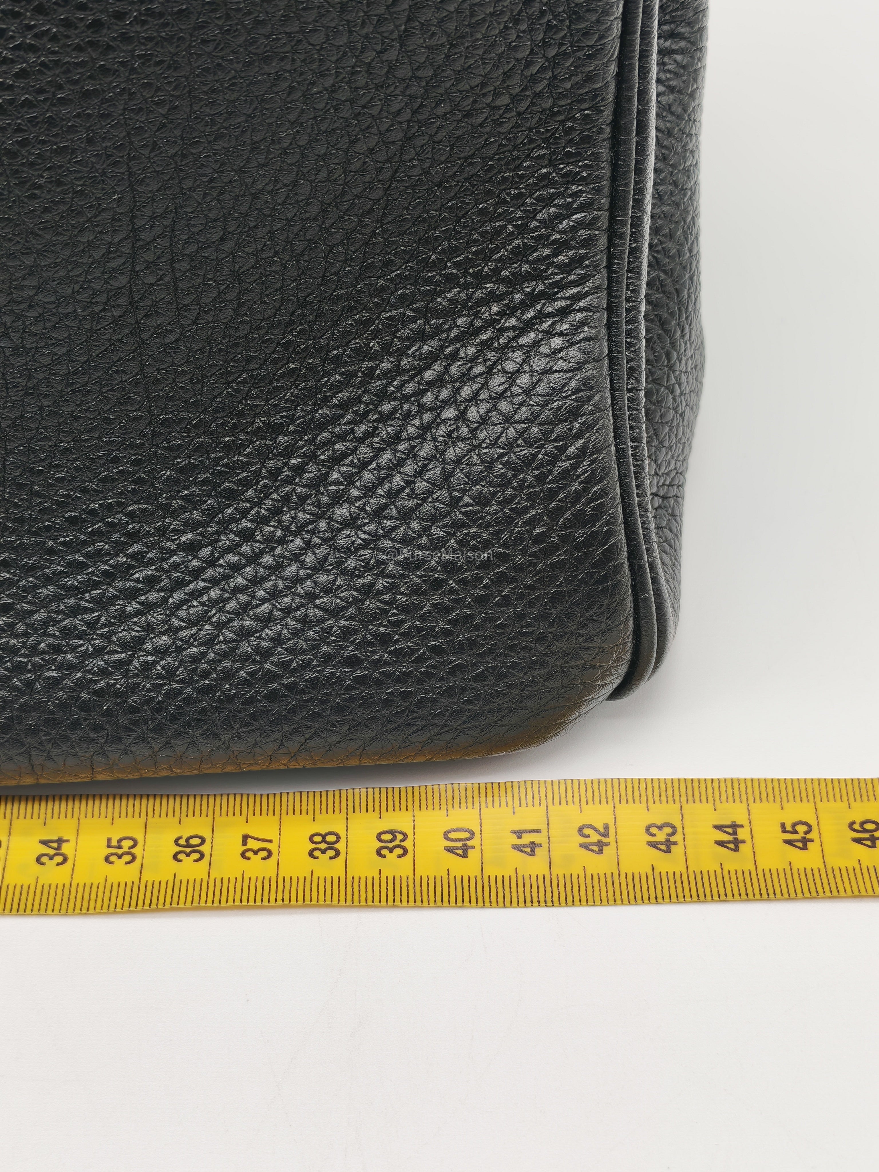 Hermes Birkin 42 The Shoulder in Black Togo LeatherGold Hardware Stamp Q Square(2013)