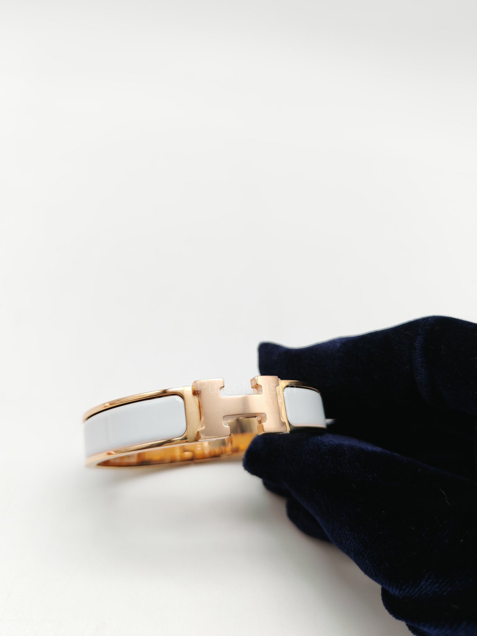 Hermes Clic H PM White Enamel Rosegold Hardware Bracelet