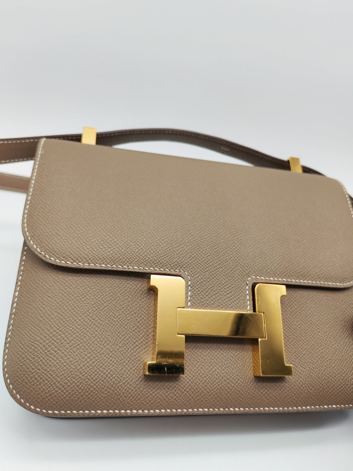 Hermes Constance 24 in Etoupe Epsom Leather Gold Hardware Stamp U (UMS 685 TB)
