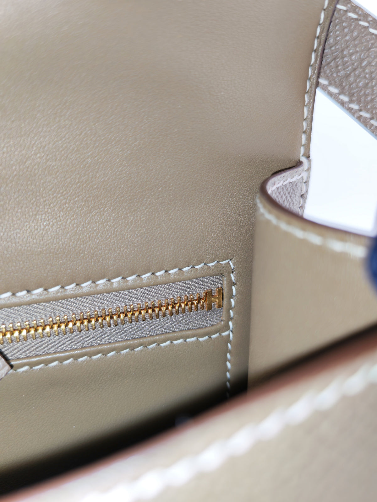Hermes Constance 24 in Etoupe Epsom Leather Gold Hardware Stamp U (UMS 685 TB)