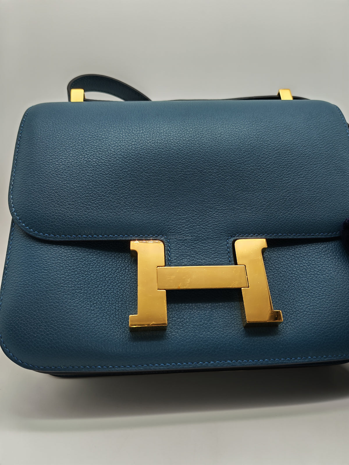 Hermes Constance III 24 in Colvert Veau Evercolor Leather Gold Hardware Stamp A(2017)