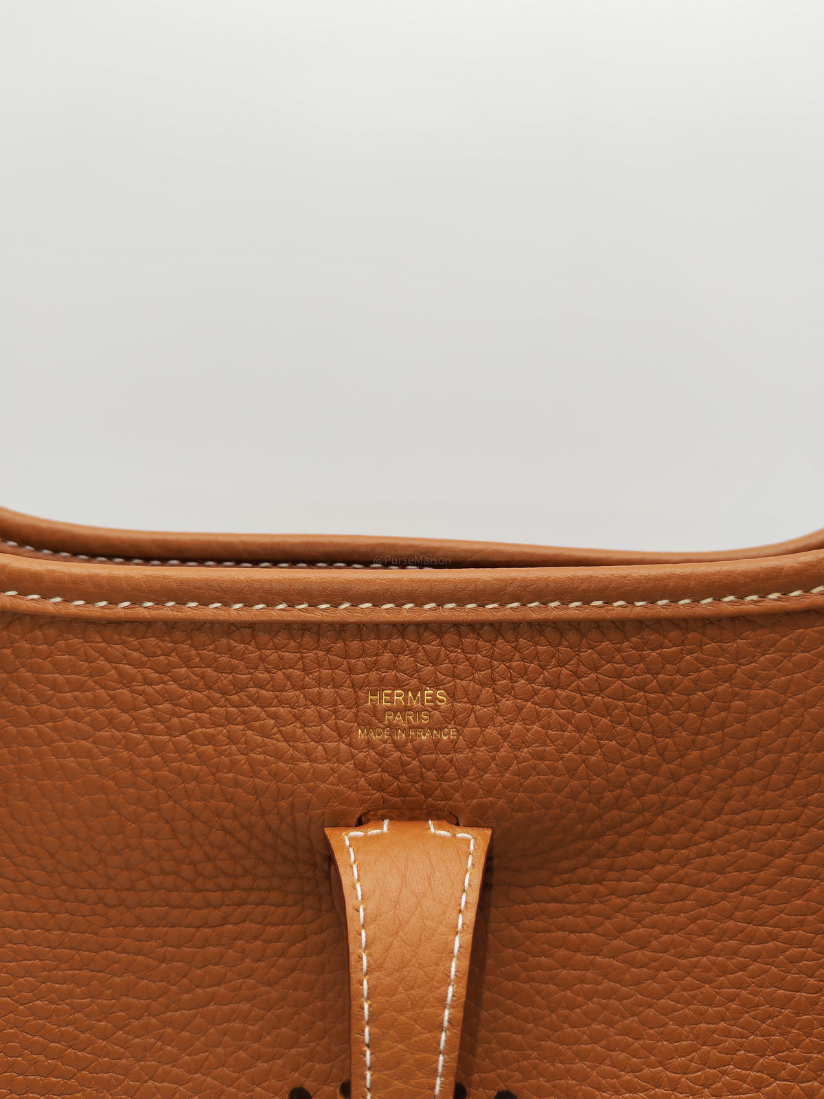Hermes Evelyne 23 in Gold Taurillon Clemence Leather Gold Hardware Stamp G(2026)