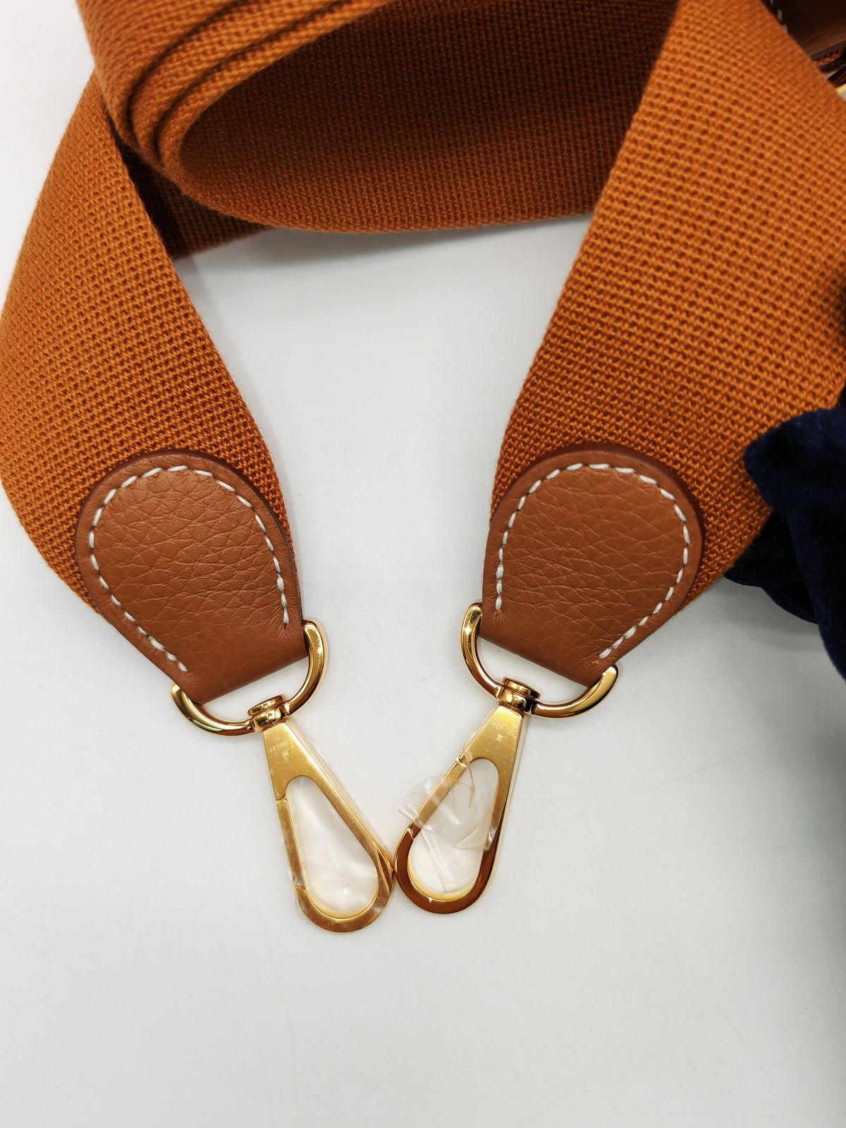 Hermes Evelyne 23 in Gold Taurillon Clemence Leather Gold Hardware Stamp G(2026)