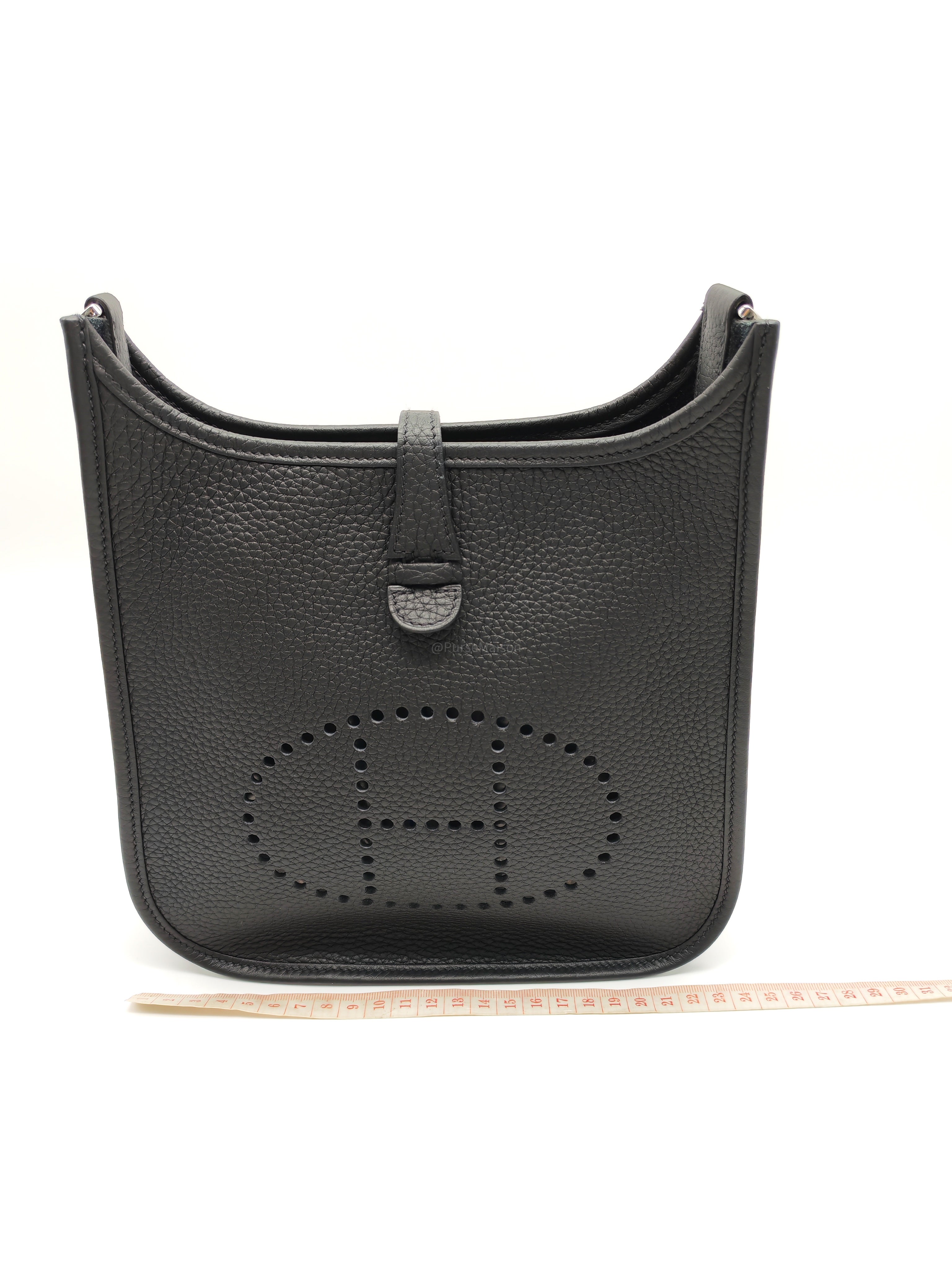 Hermes Evelyne 23 in Black/Noir Taurillon Clemence Leather Palladium Hardware Stamp G(2026)