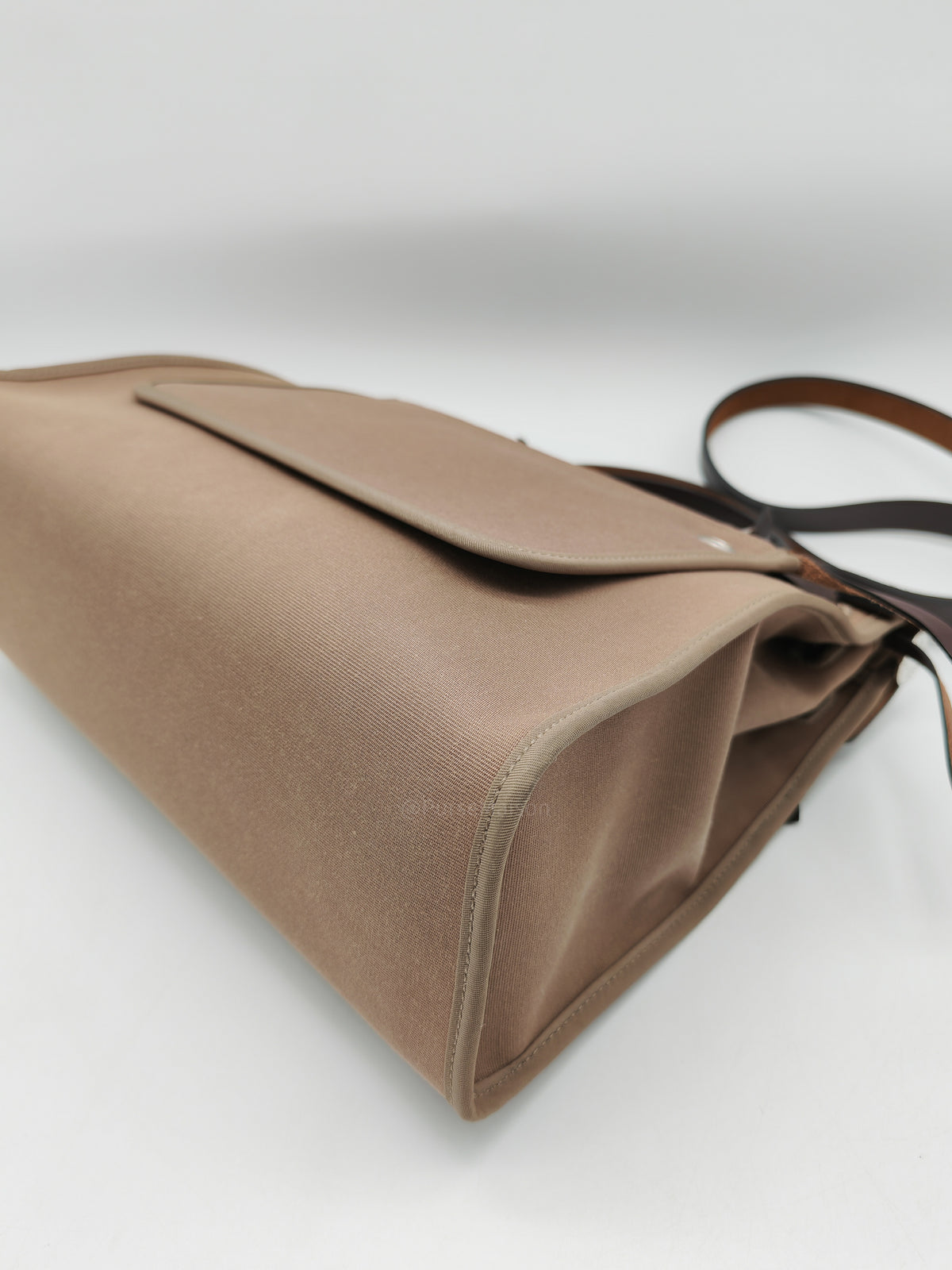 Hermes Herbag Zip 31 in Ebene Leather & Etoupe Canvas Palladium Hardware Stamp T(2015) | Purse Maison Luxury Bags Shop