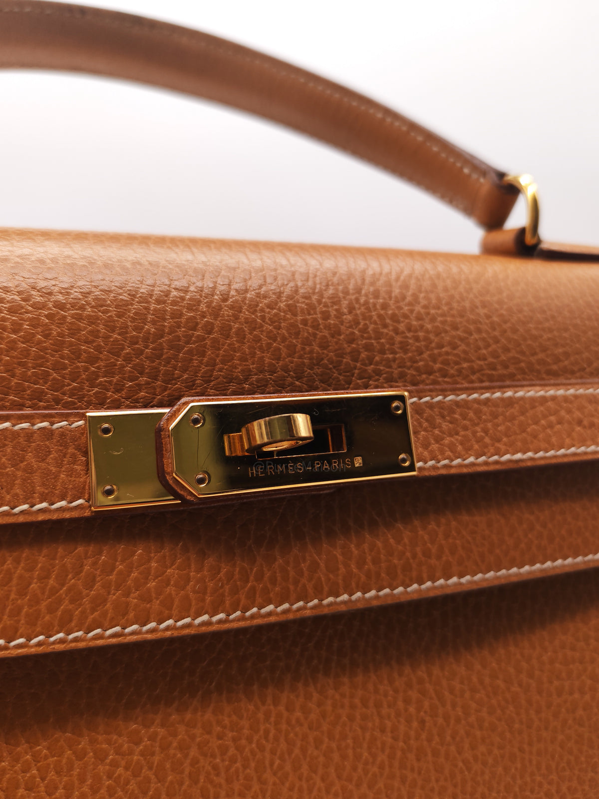 Hermes Kelly 35 in Gold Ardennes Leather Gold Hardware Stamp X Circle (1994)