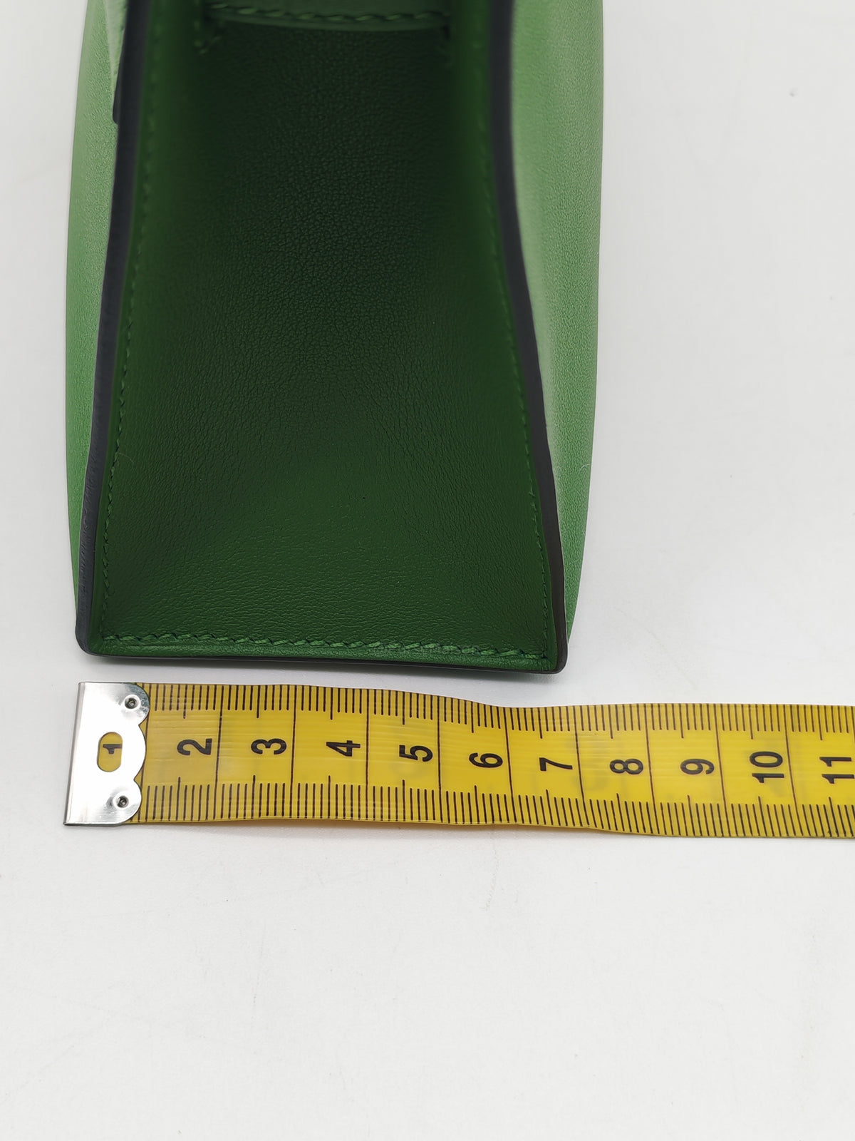 Hermes Kelly Pochette in Vert Yucca Swift Leather Gold Hardware Stamp B (2023)