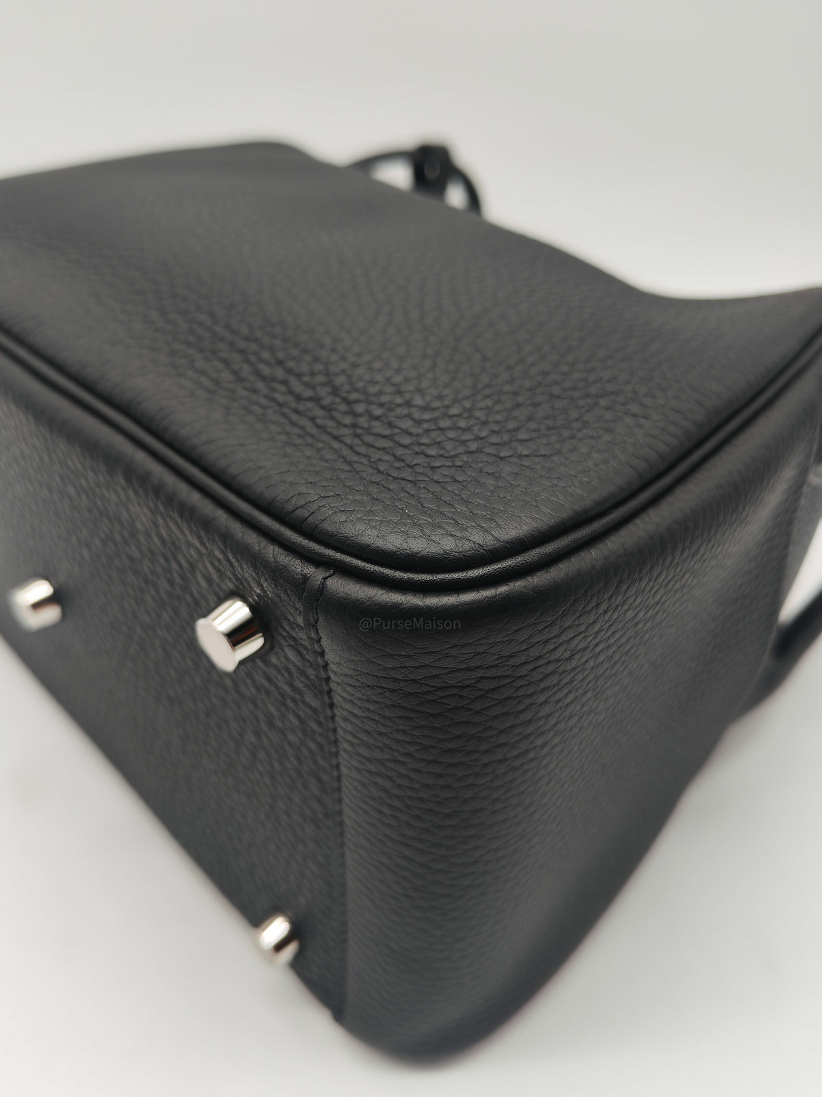Hermes Lindy 26 in Noir Clemence Leather Palladium Hardware Stamp G (2026)
