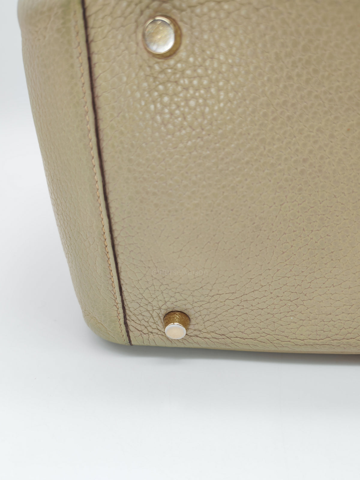 Hermes Lindy 30 in Trench Clemence Leather Gold Hardware Stamp Square Q (2013)
