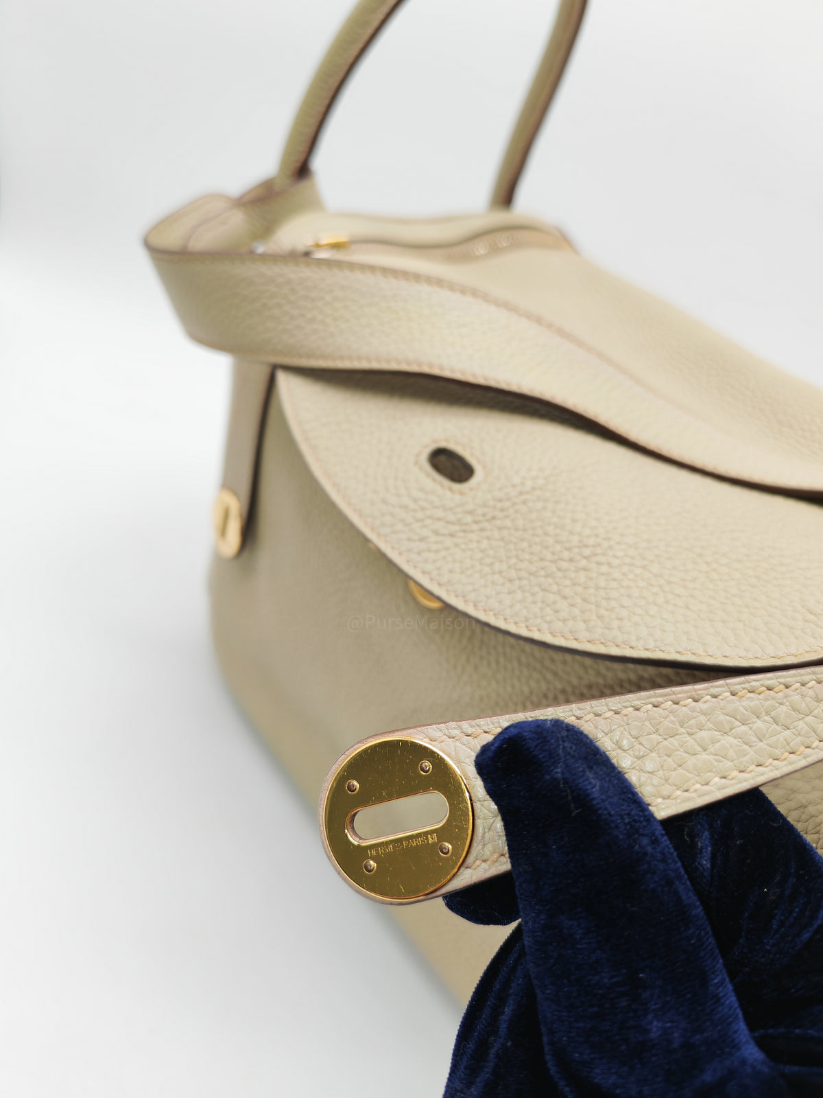 Hermes Lindy 30 in Trench Clemence Leather Gold Hardware Stamp Square Q (2013)