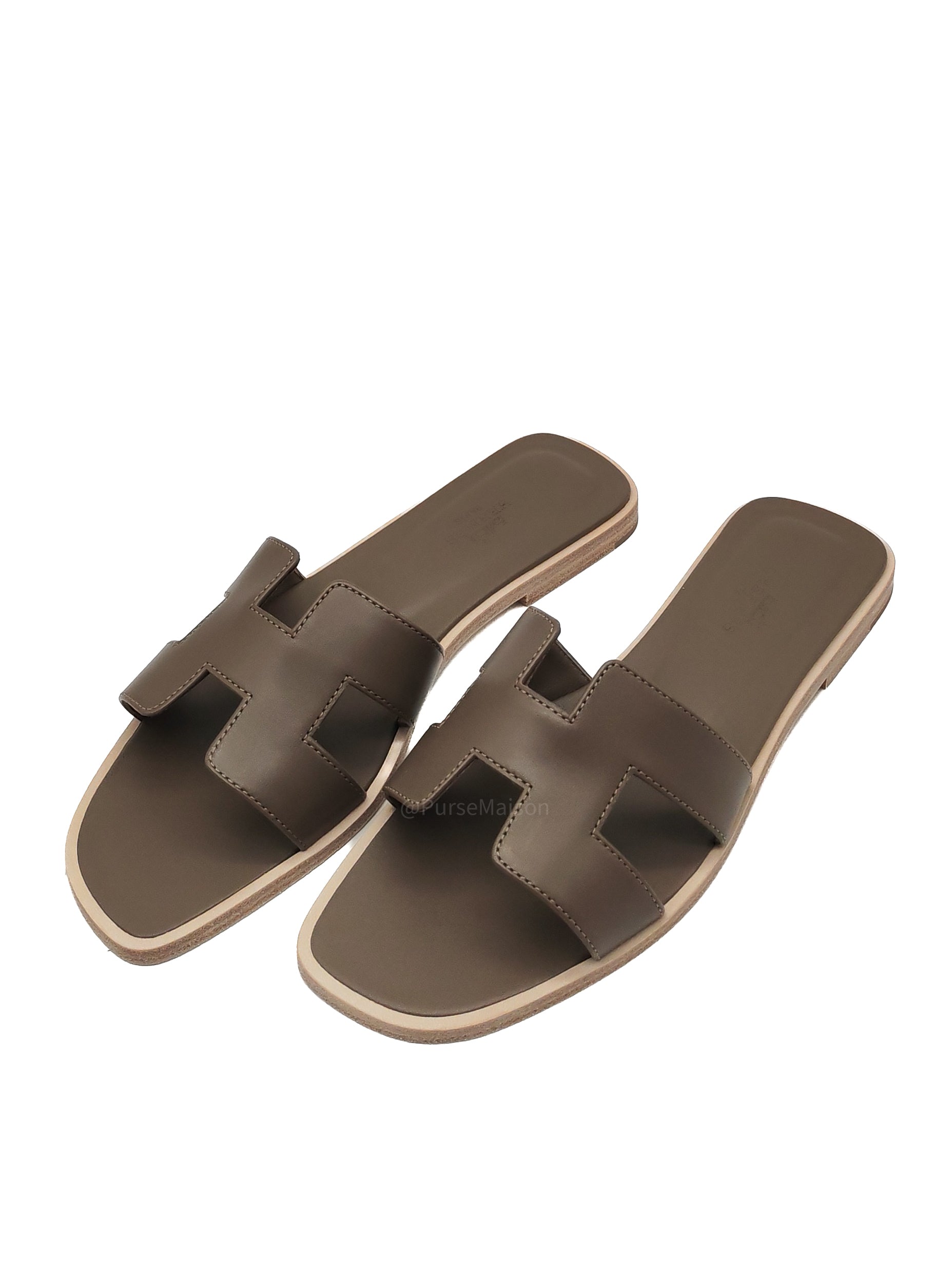Hermes Oran Sandals in Etoupe Box Calfskin Leather Size 37 EU(23.5cm)