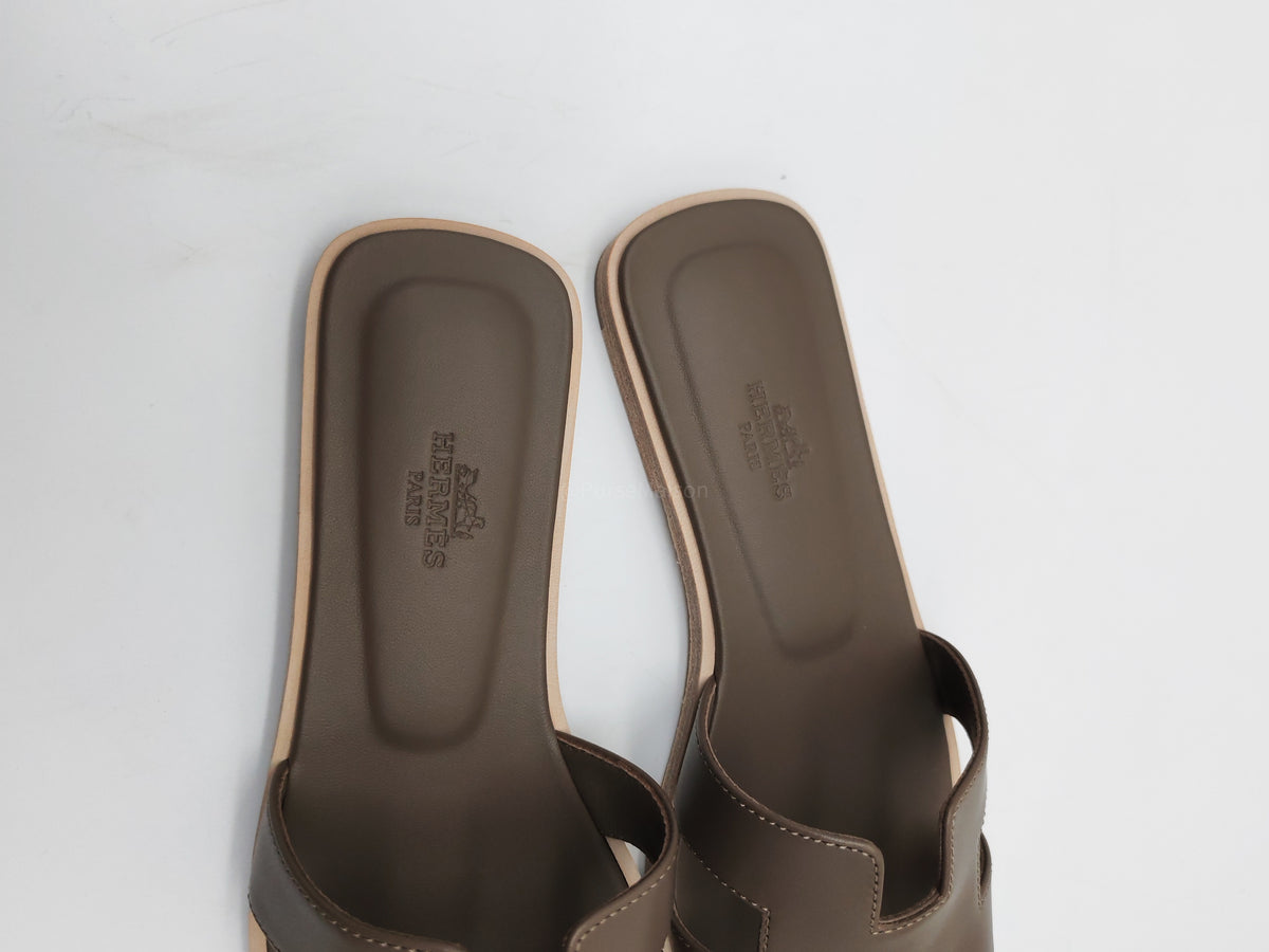 Hermes Oran Sandals in Etoupe Box Calfskin Leather Size 37 EU(23.5cm)