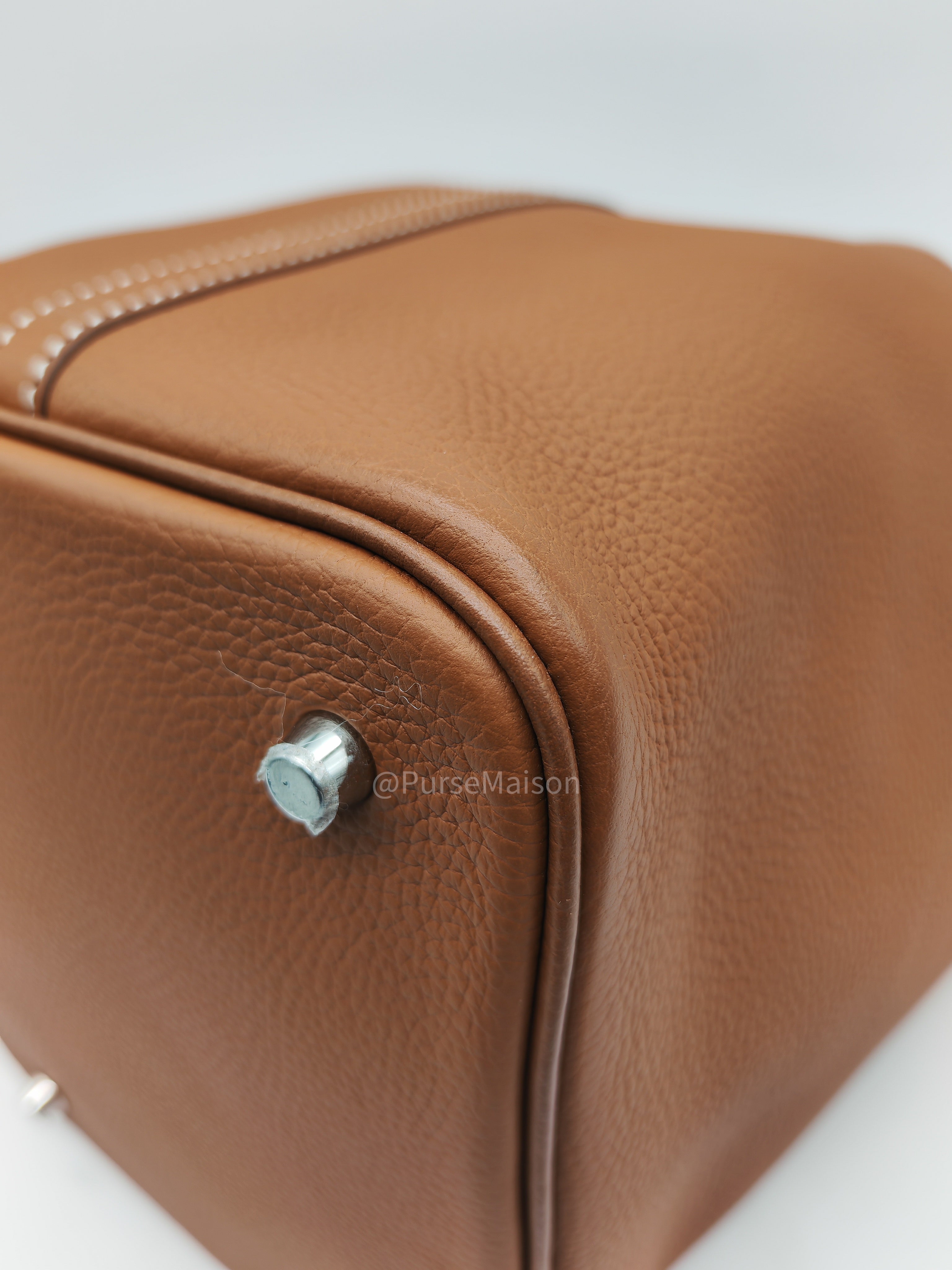 Hermes Picotin 22 in Gold Taurillion Maurice Leather Palladium Hardware Stamp U(2022)
