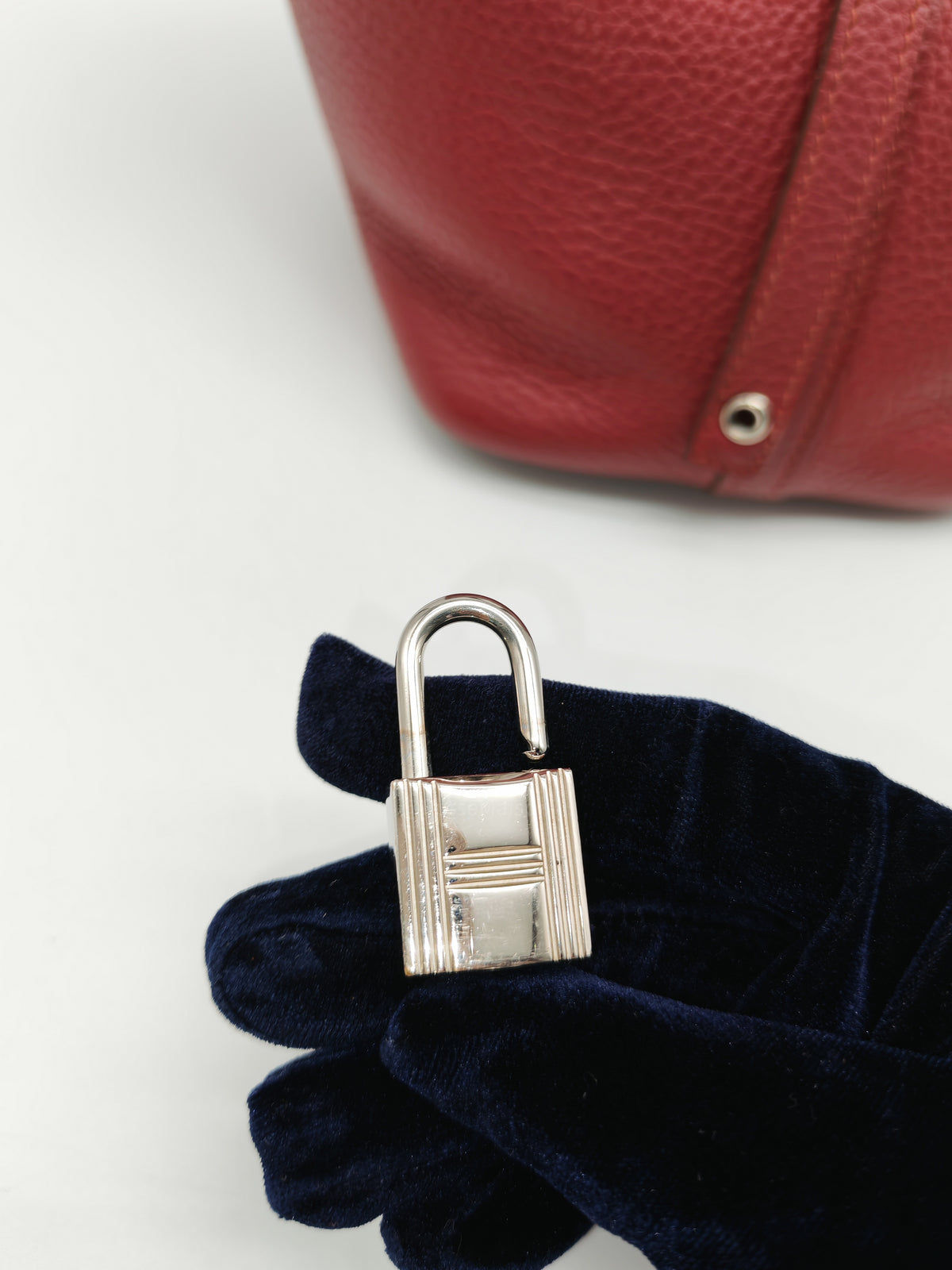 Hermes Picotin Lock 18 in Rouge H Taurillon Clemence Leather and Palladium Hardware Stamp Square O (2011)