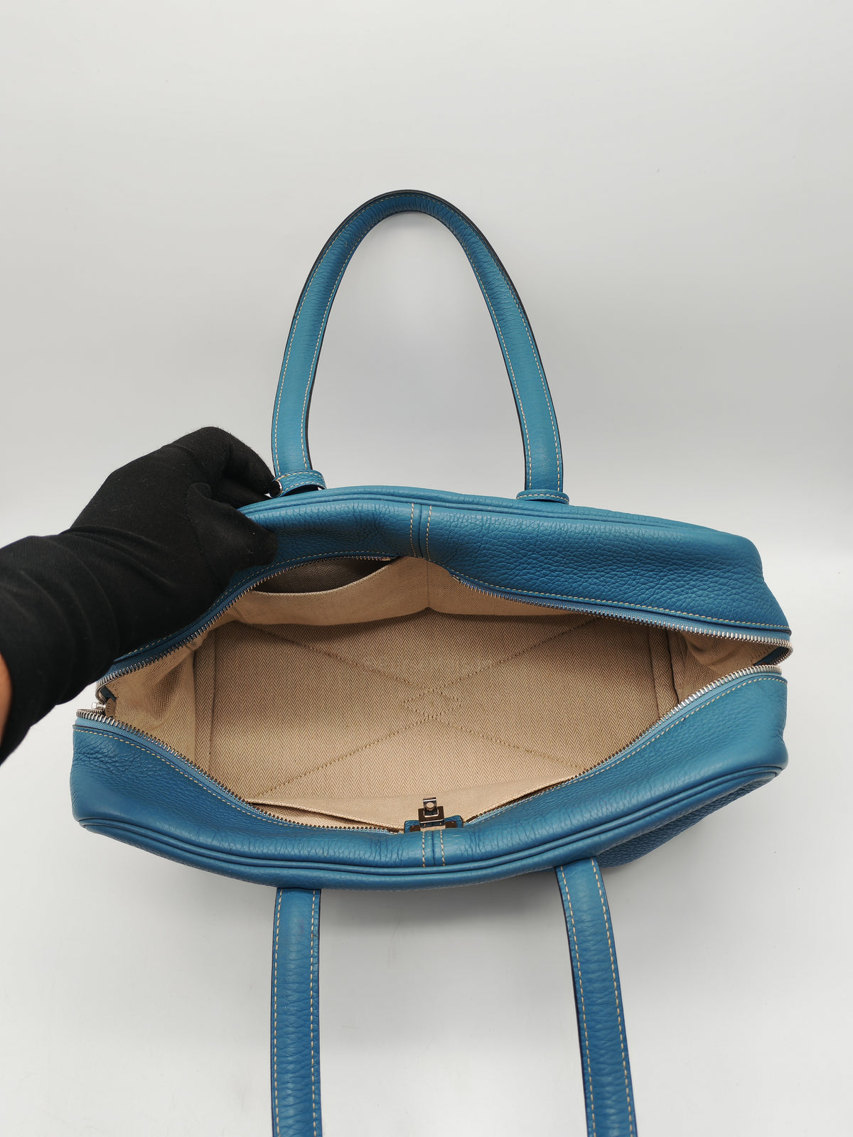 Hermes Victoria ll 35 Bag in Blue Jean Clemence Leather and Palladium Hardware Stamp Square K (2007)