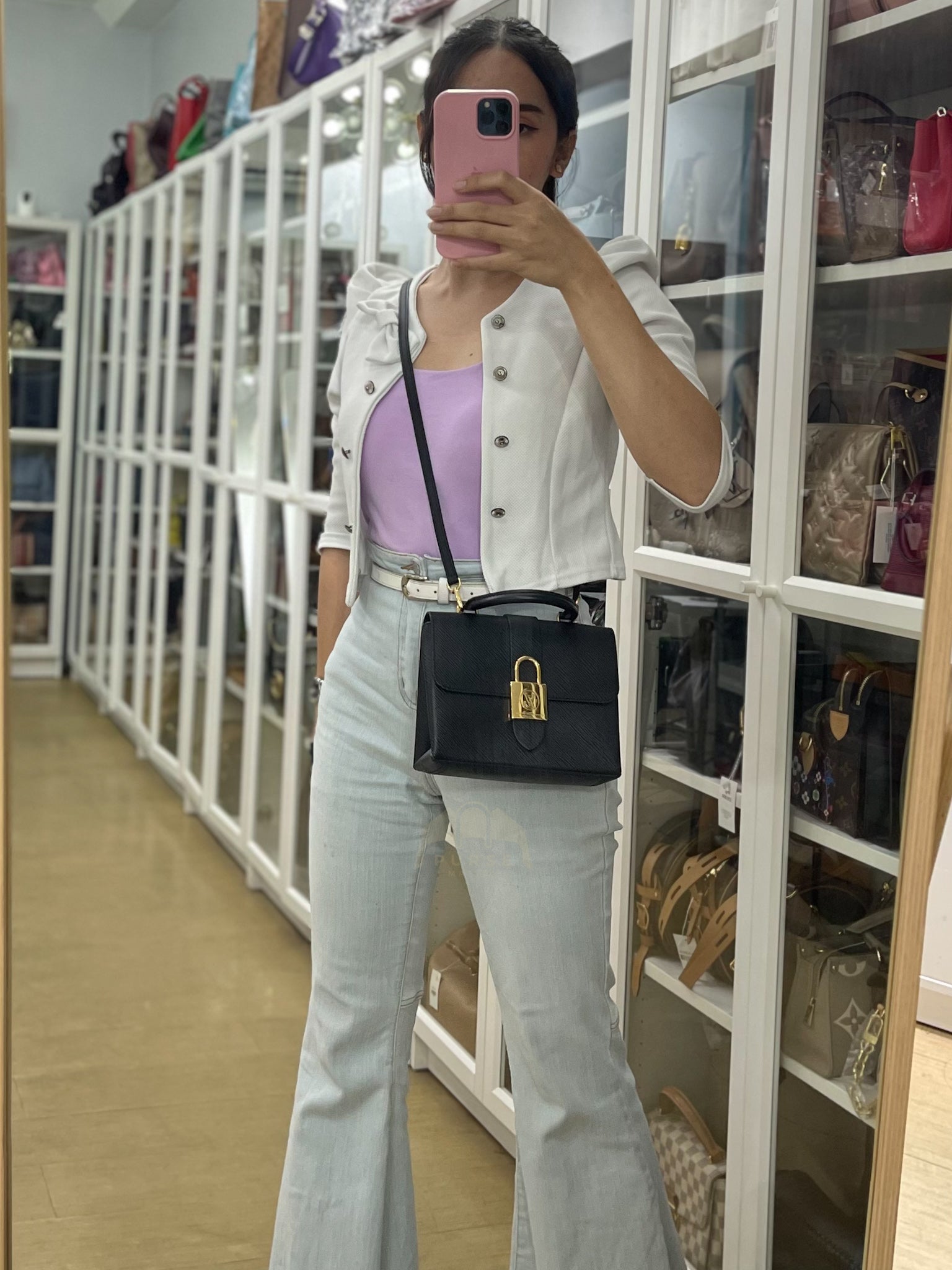 Locky BB in Black Epi Leather and Gold Hardware (Date Code: FL0189)