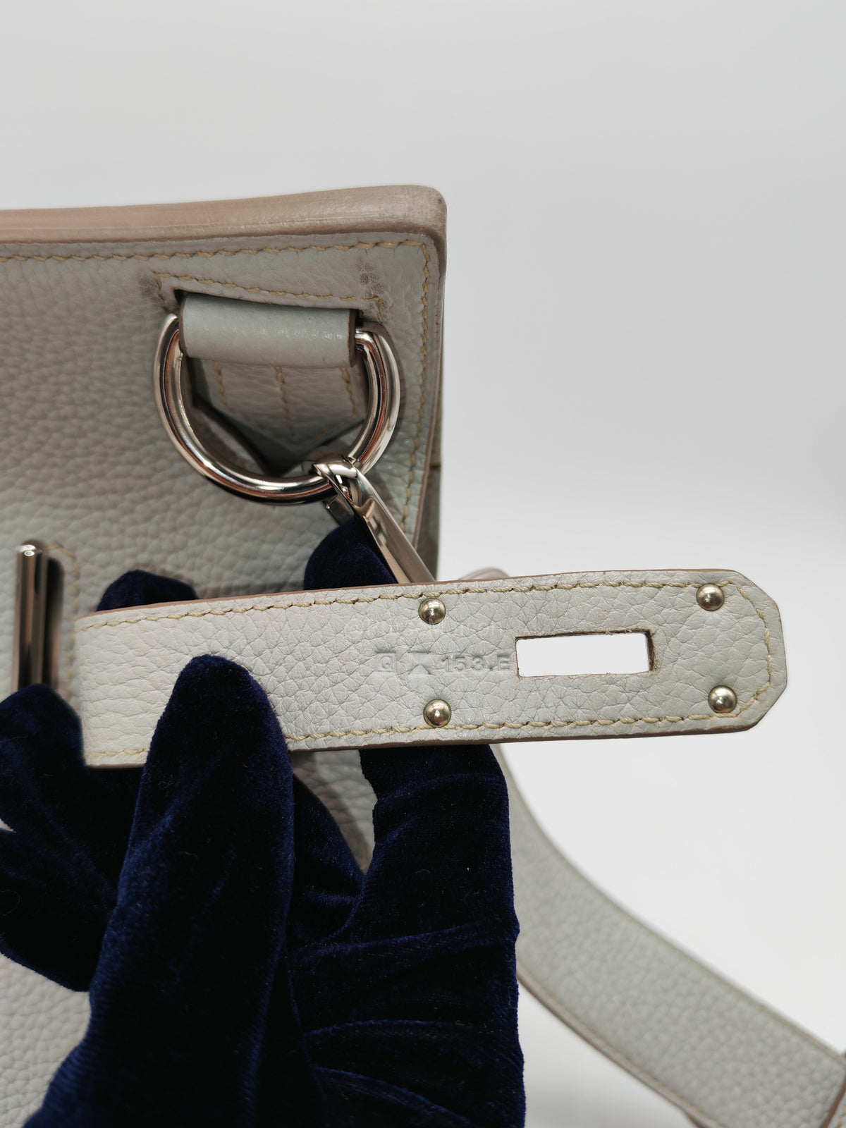Hermes Jypsiere 31 Gris Pearl Clemence Leather Palladium Hardware Stamp Q Square (2013)