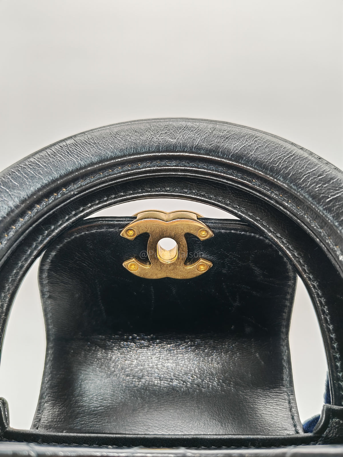 Chanel CC Kelly Small in Black Calfskin Leather & Aged Gold Hardware Microchip (G4****AA)