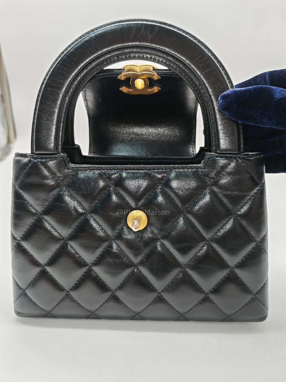 Chanel CC Kelly Small in Black Calfskin Leather & Aged Gold Hardware Microchip (G4****AA)