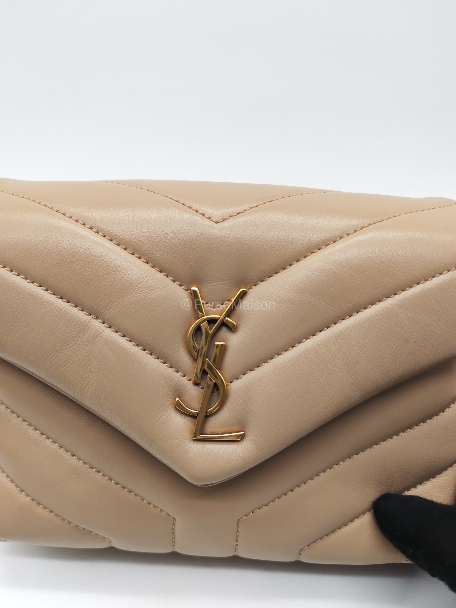 Yves Saint Laurent Toy Loulou Bag in Beige Chevron Quilted Calfskin Leather and Gold Hardware