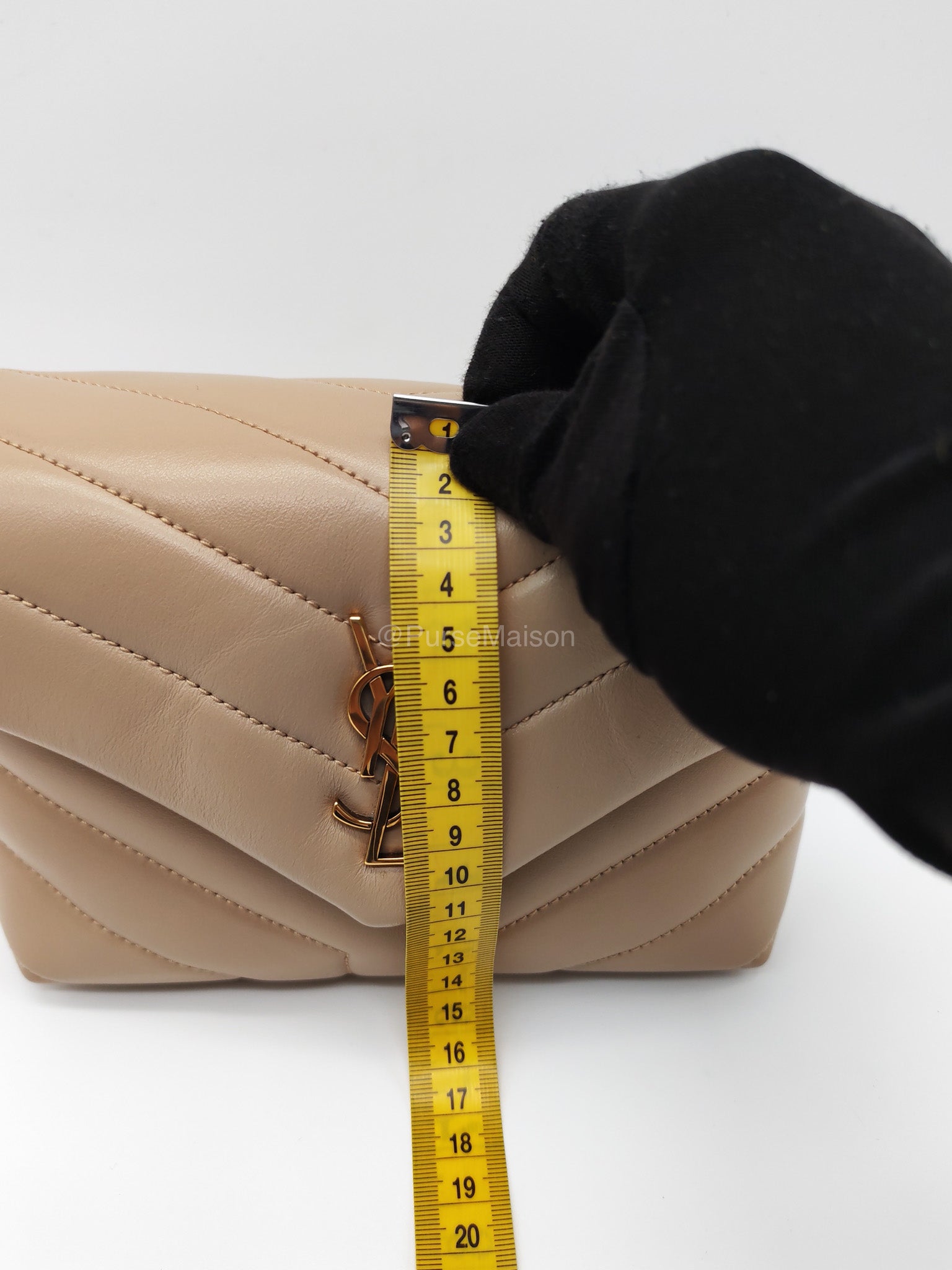 Yves Saint Laurent Toy Loulou Bag in Beige Chevron Quilted Calfskin Leather and Gold Hardware