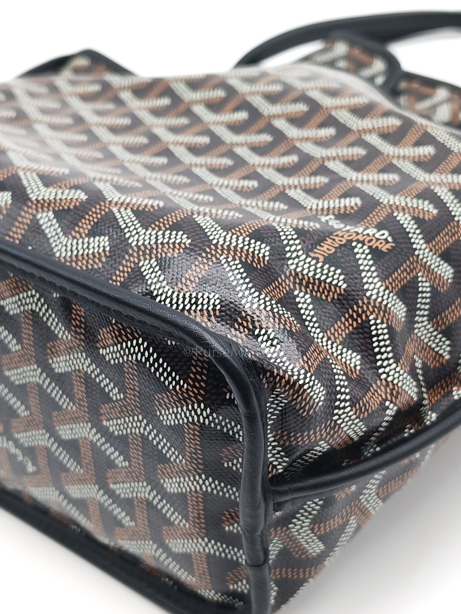 Mini Anjou in Black Goyardine Canvas