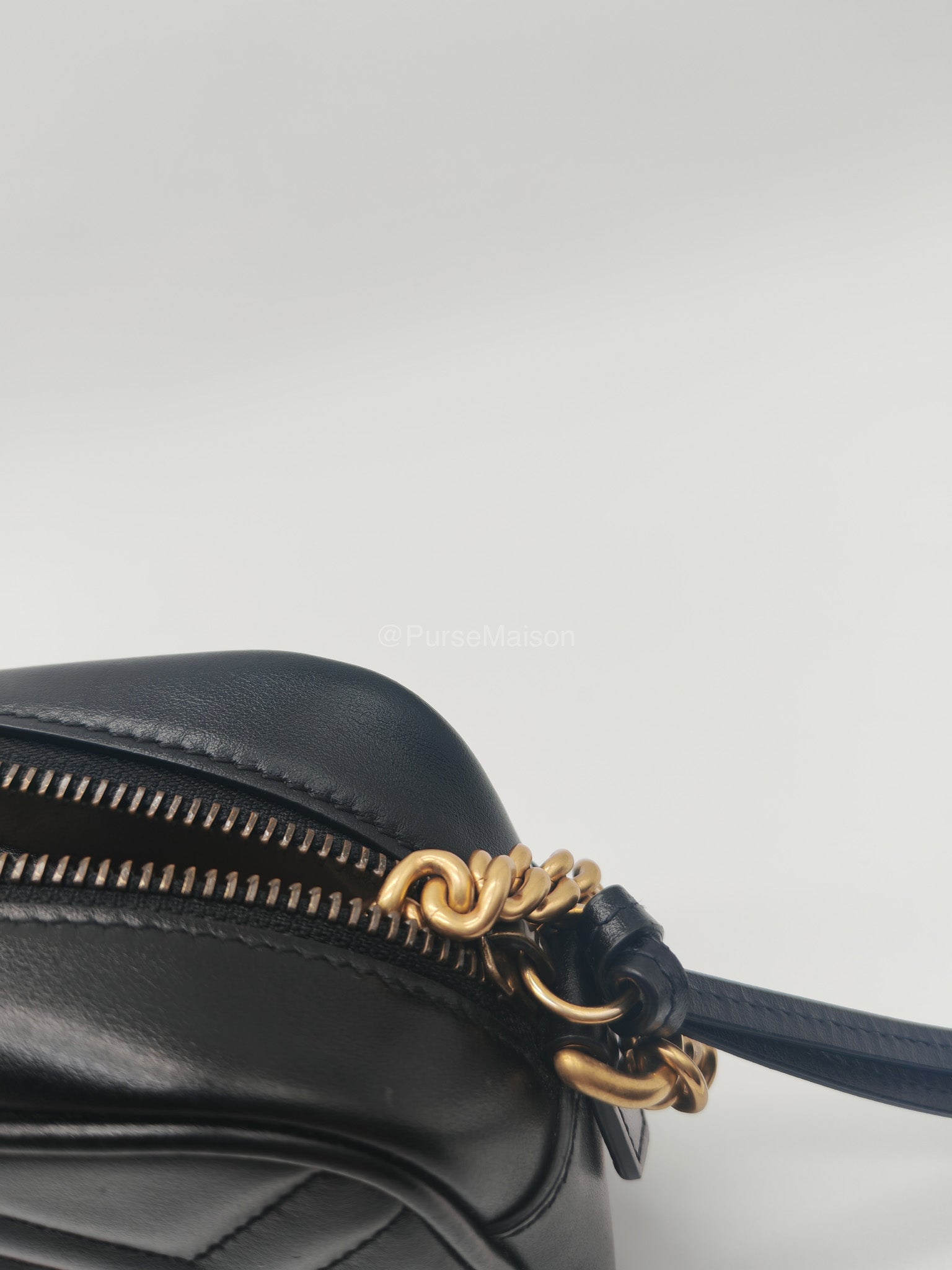 Gucci GG Marmont Camera Bag in Matelasse Leather Crossbody Bag