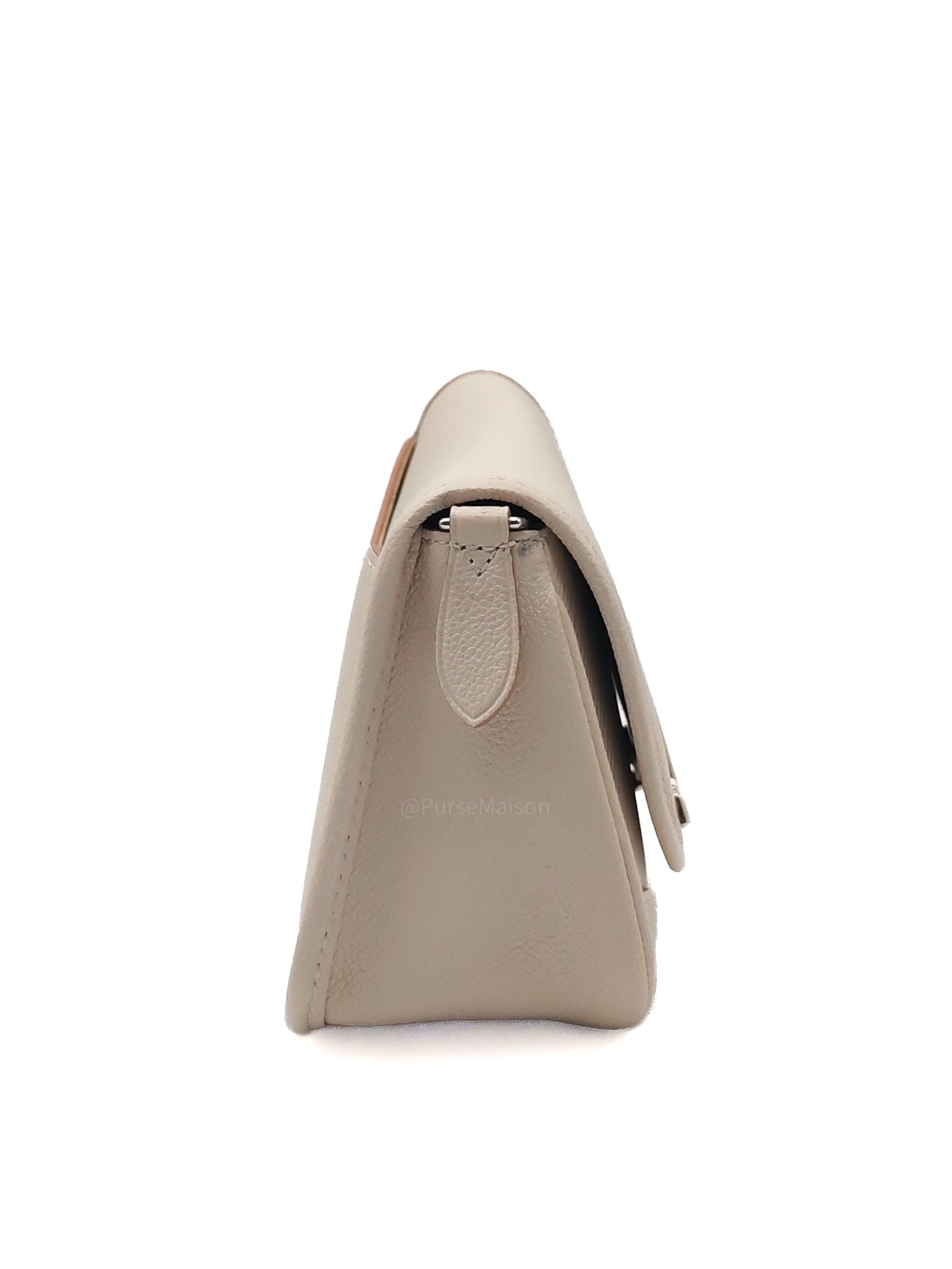 Louis Vuitton Buci Crossbody Bag in Off-White Beige Epi Leather and Silver Hardware Microchip