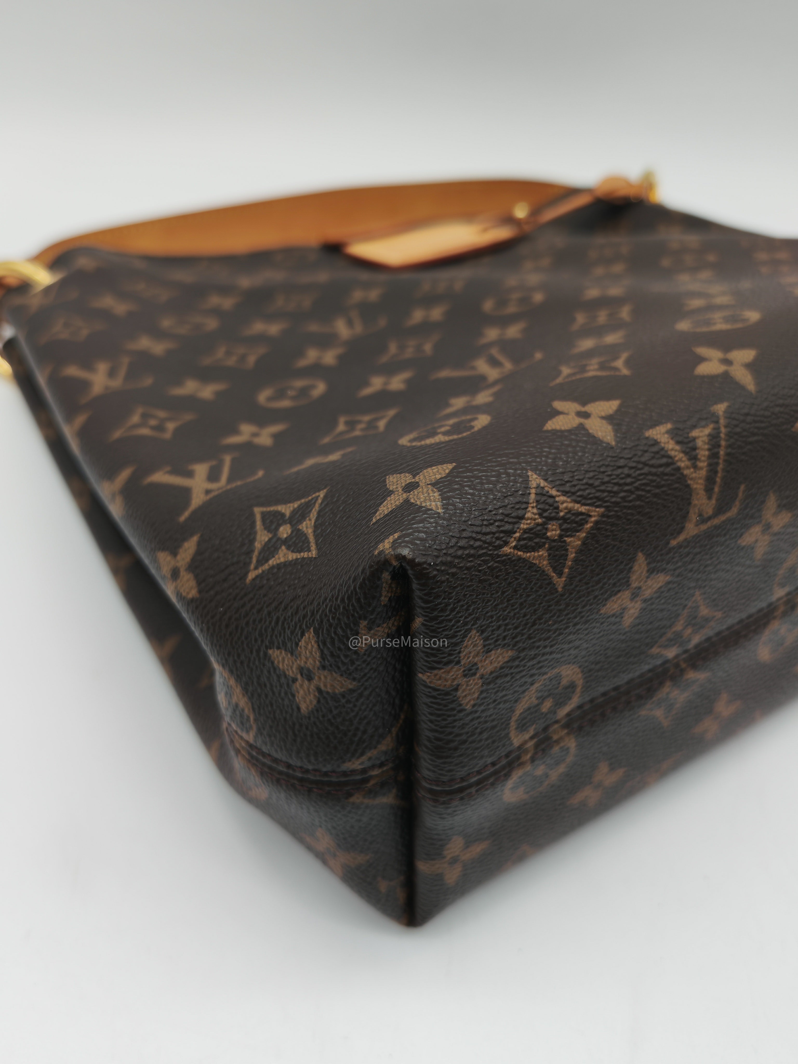 Louis Vuitton Graceful Hobo Bag PM in Monogram Canvas (Date code: MI0128)