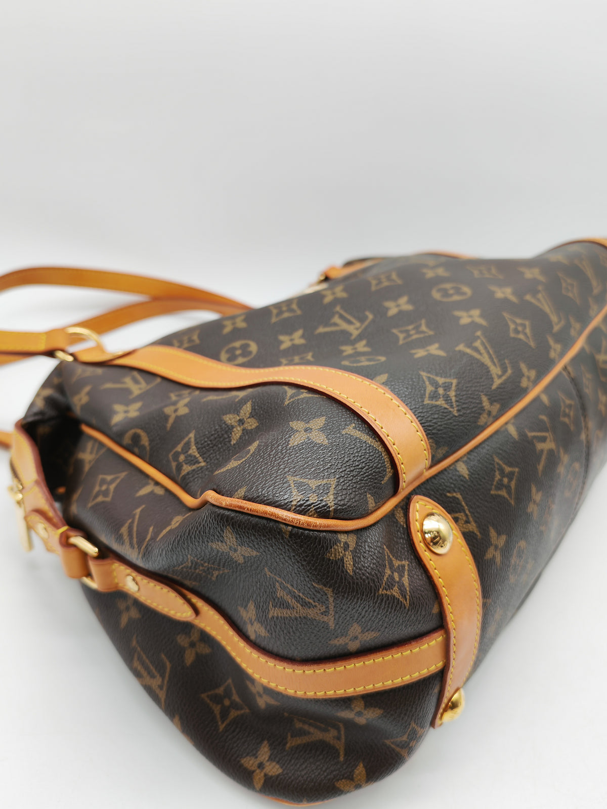 Louis Vuitton Stresa Bag GM in Monogram Canvas and Gold Hardware (Datecode: VI0130)