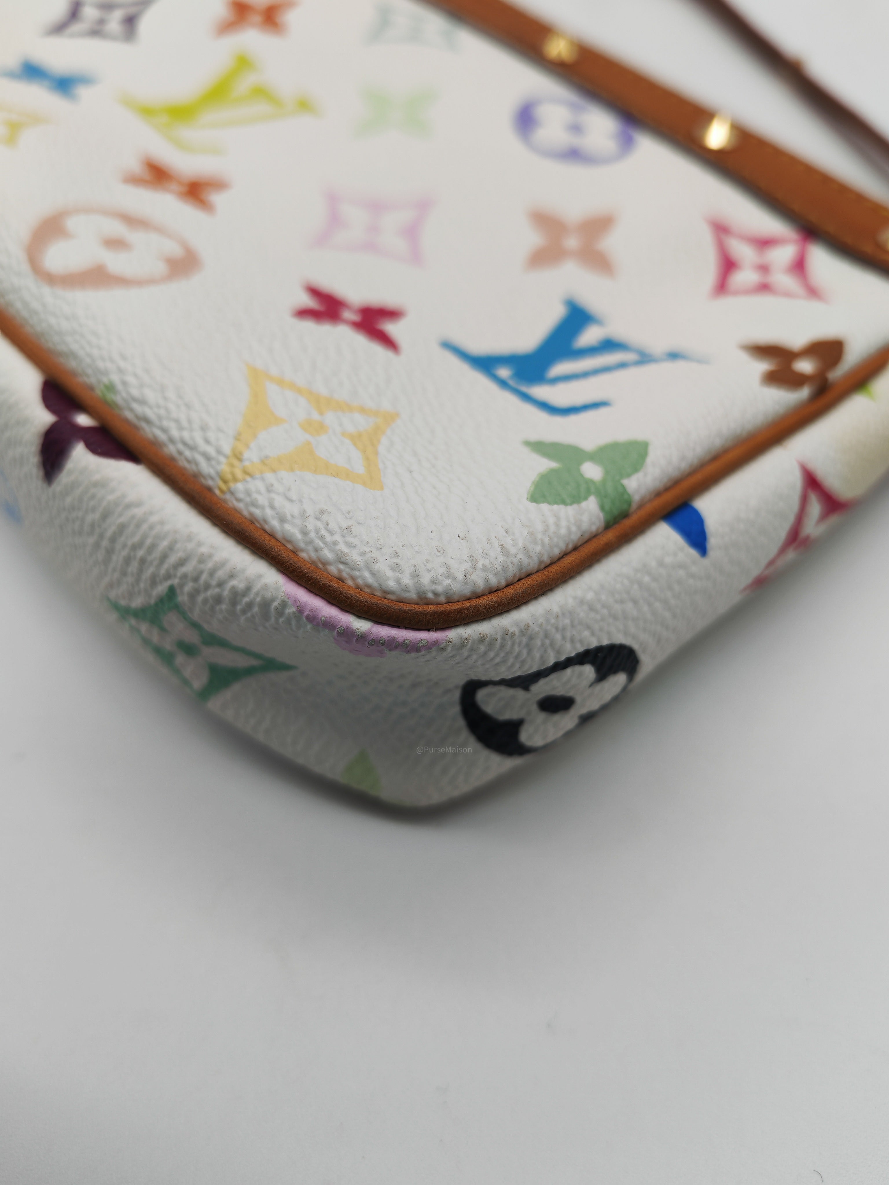Louis Vuitton x Takashi Murakami Pochette Accessories in Vibrant Multicolored Monogram Canvas and Gold Hardware (Datecode: SL1003)