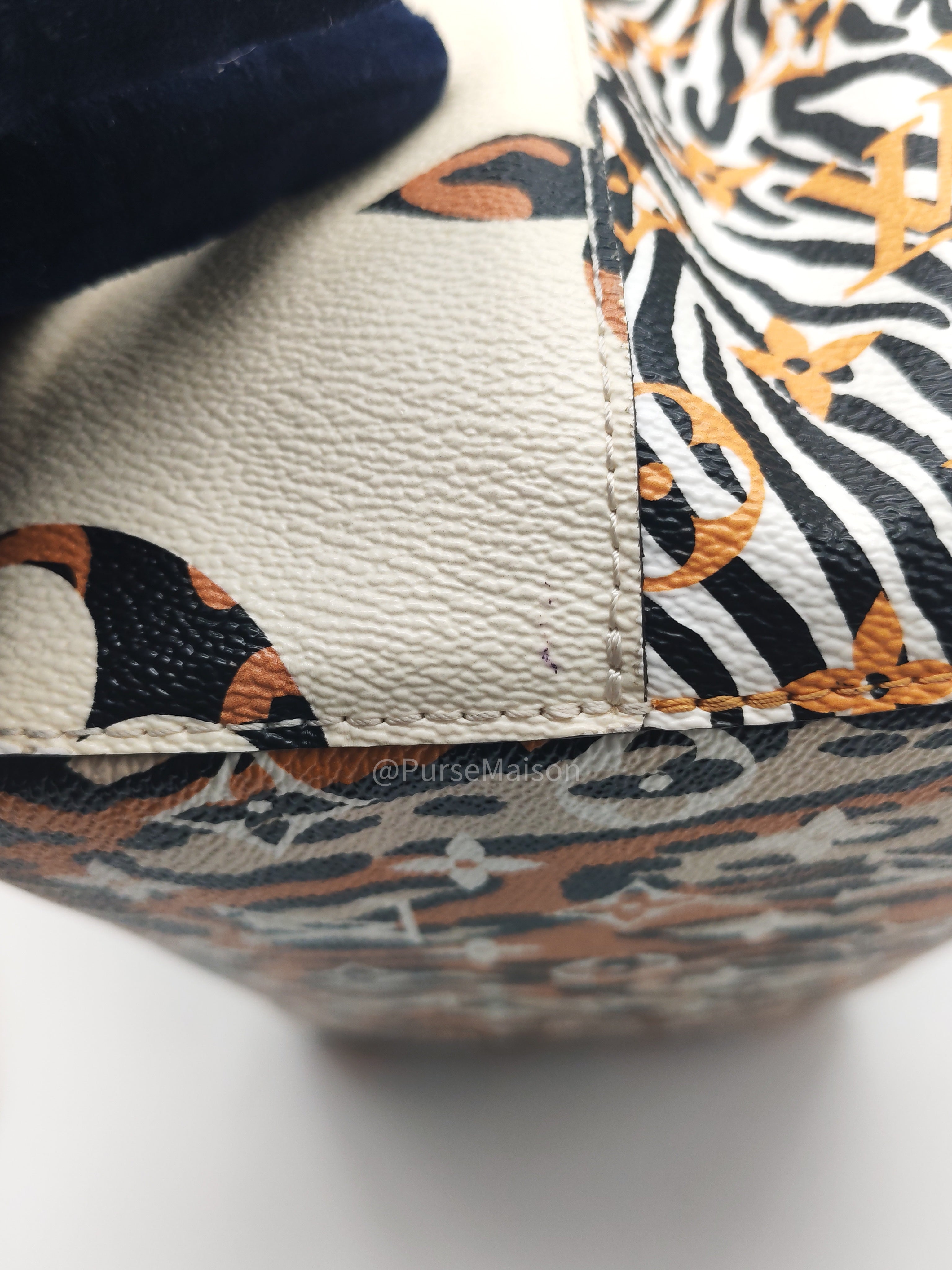 Louis Vuitton Neo Noe Bucket Bag MM in Limited Edition Jungle Monogram Giant Canvas (Date Code: SP3169)