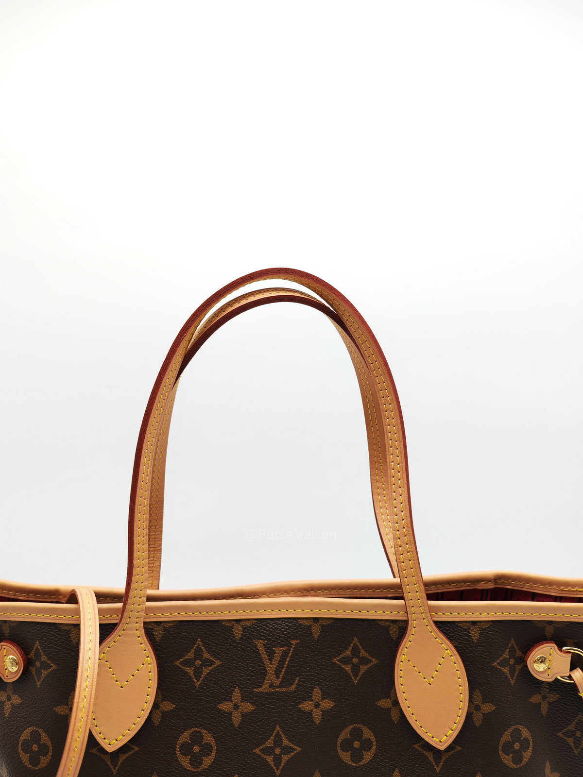 Louis Vuitton Neverfull PM in Monogram Canvas and Gold Hardware Microchip