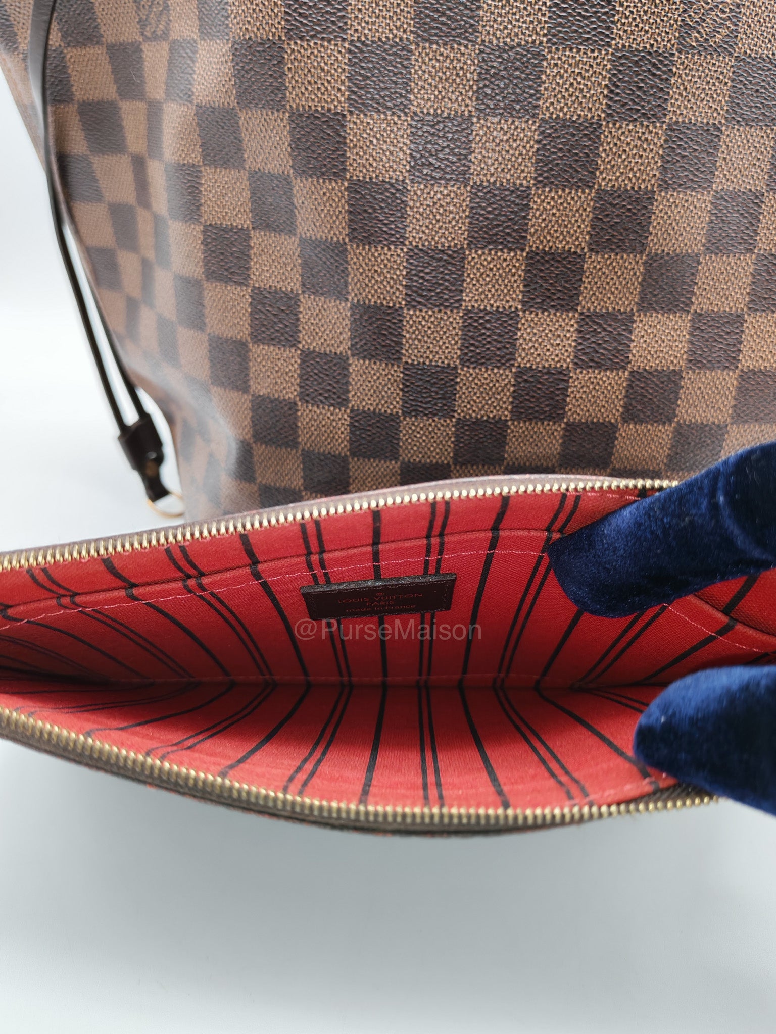 Louis Vuitton Neverfull MM in Damier Ebene Canvas (Date Code: AR4185)
